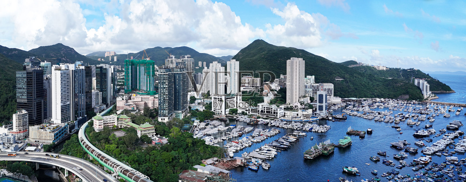香港黄竹坑区现代化住宅建筑群及南区景象照片摄影图片