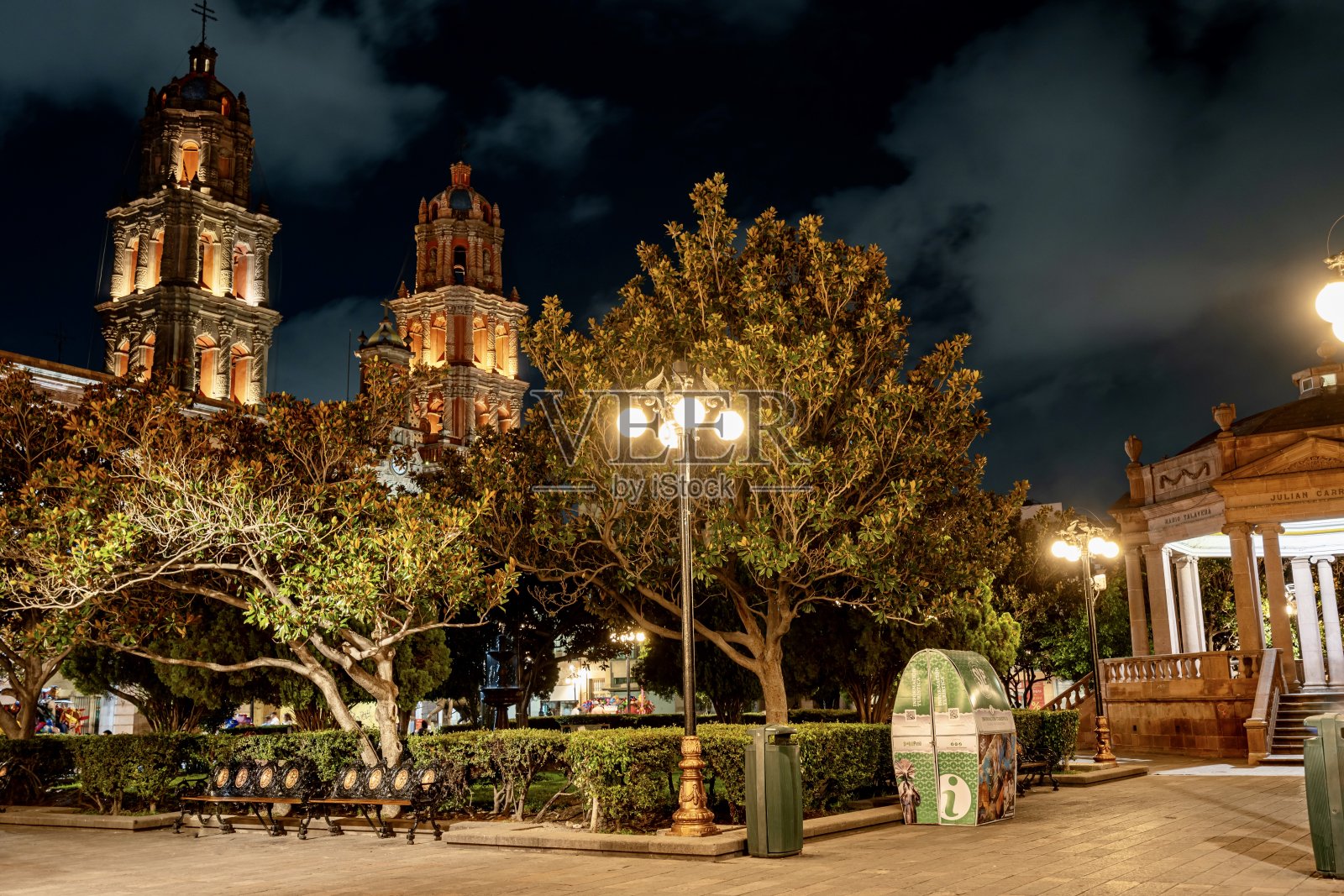 圣路易斯Potosí黄昏大教堂照片摄影图片