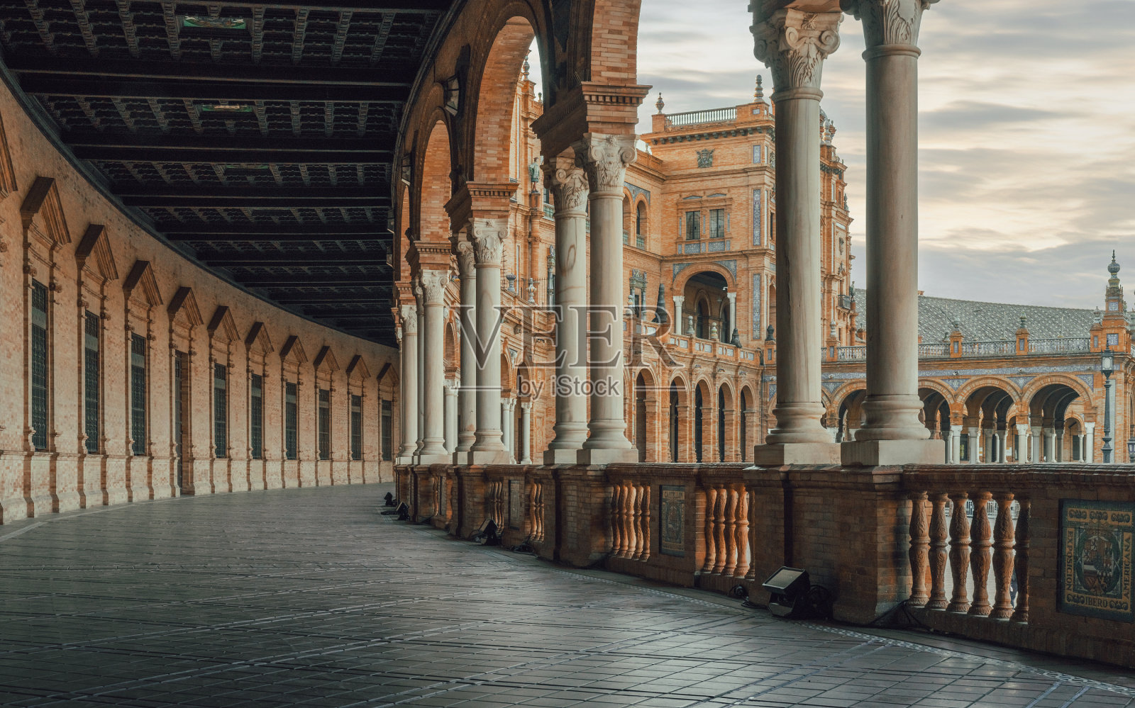 西班牙广场(Plaza de Espana)照片摄影图片