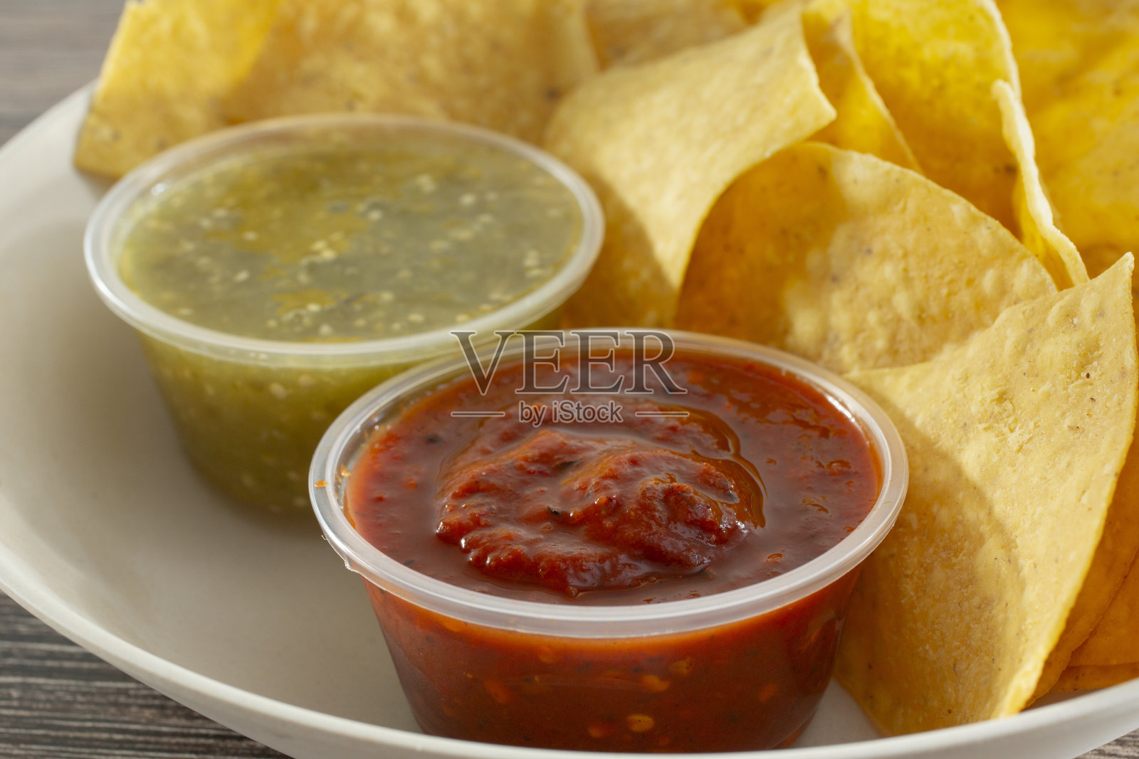 薯条和辣酱照片摄影图片