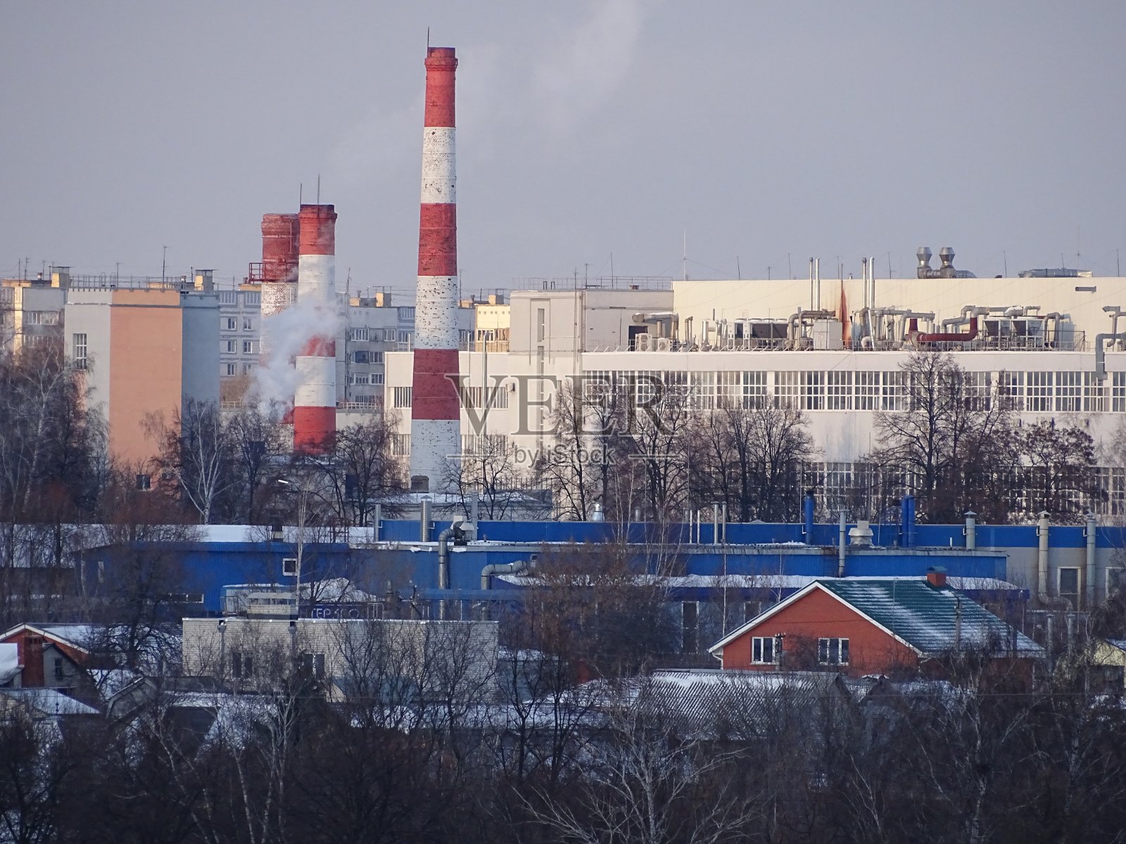 城市新区建筑立面的景观照片摄影图片