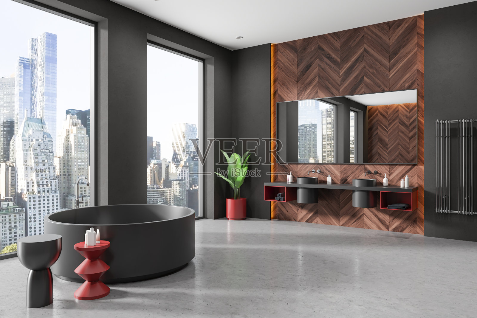 豪华家庭浴室内部配有浴缸，双水槽和全景窗照片摄影图片