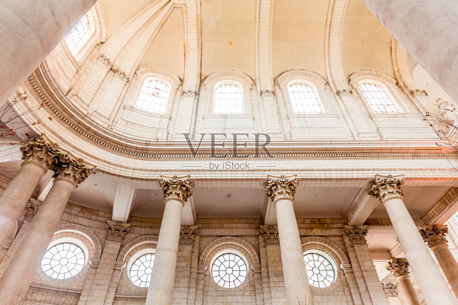 阿拉斯圣母和圣瓦斯特大教堂，法国照片摄影图片