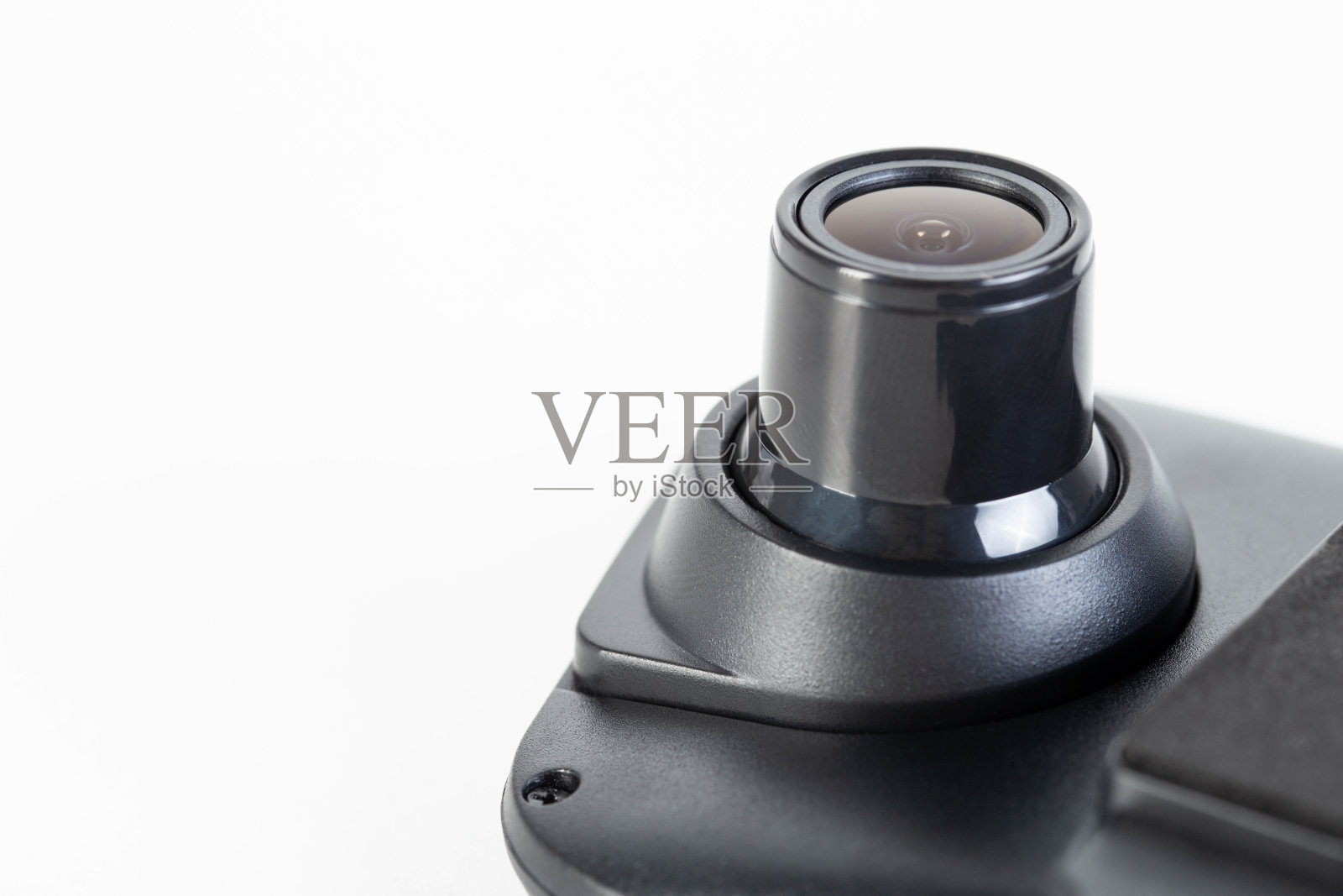 DVR摄像机眼为白色背景，最大视频录制分辨率和帧率。带录像机的汽车后视镜。文本复制空间照片摄影图片