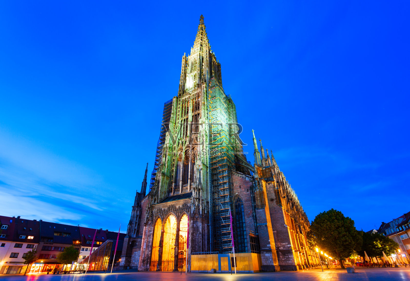 德国乌尔姆镇的乌尔姆大教堂照片摄影图片