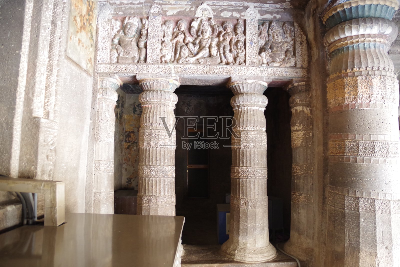 印度的阿旃陀石窟照片摄影图片