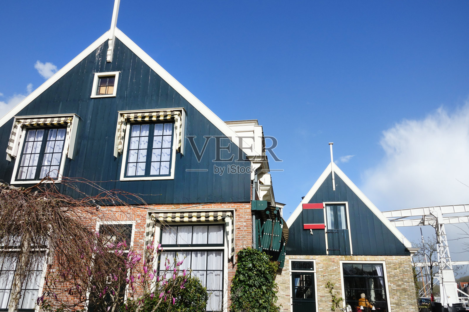 沿着艾瑟尔米尔的历史遗迹照片摄影图片