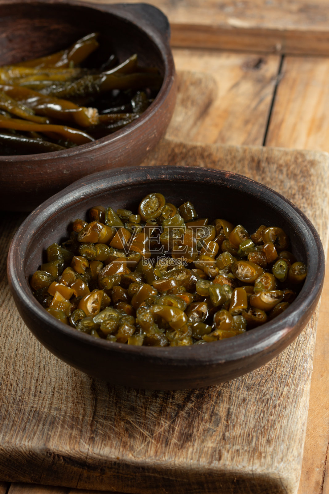 智利、澳大利亚、秘鲁的海苔。切碎的煮熟的科卡尤尤在碗里照片摄影图片