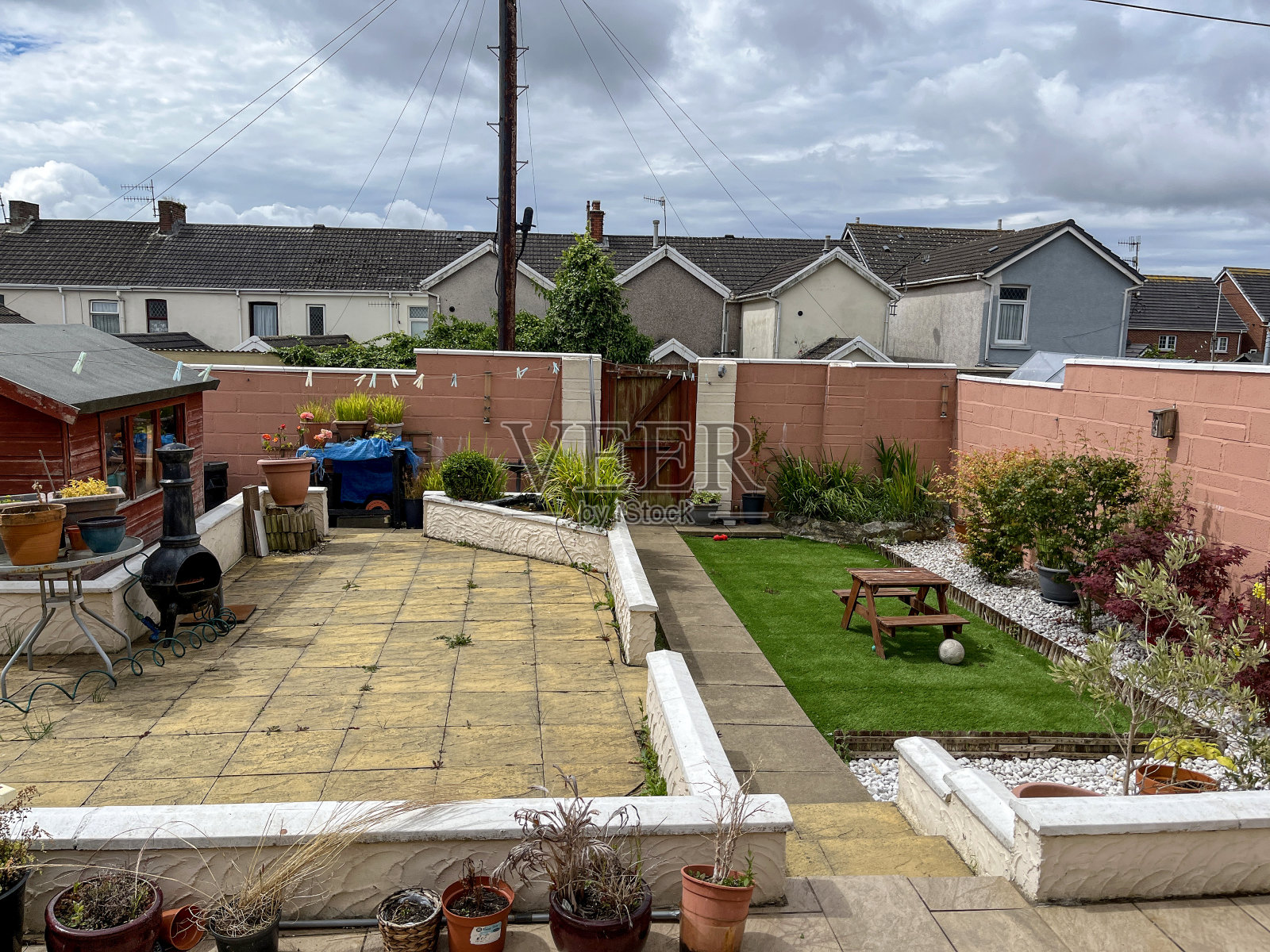 典型的英国后院照片摄影图片