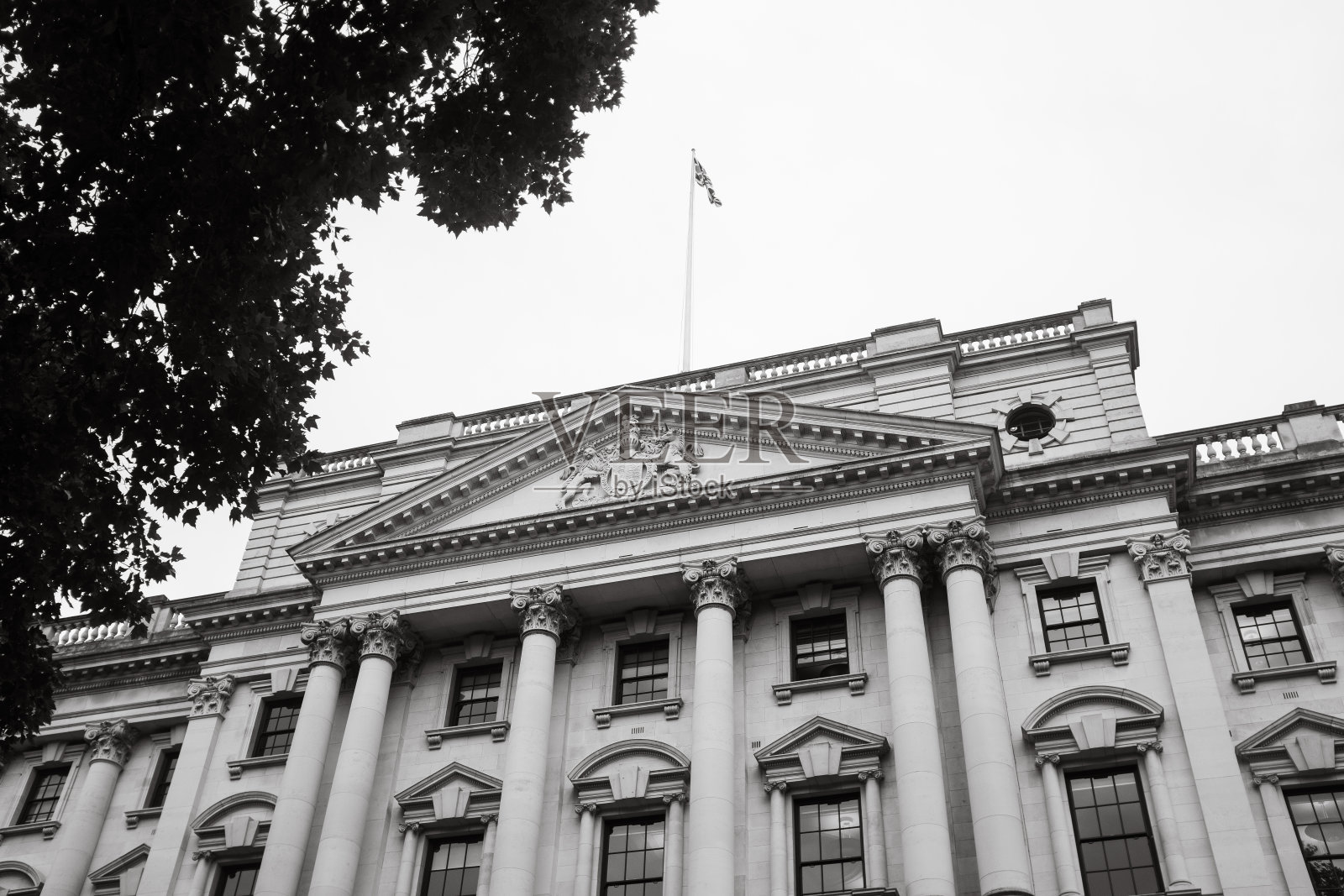 伦敦有窗户的建筑照片摄影图片