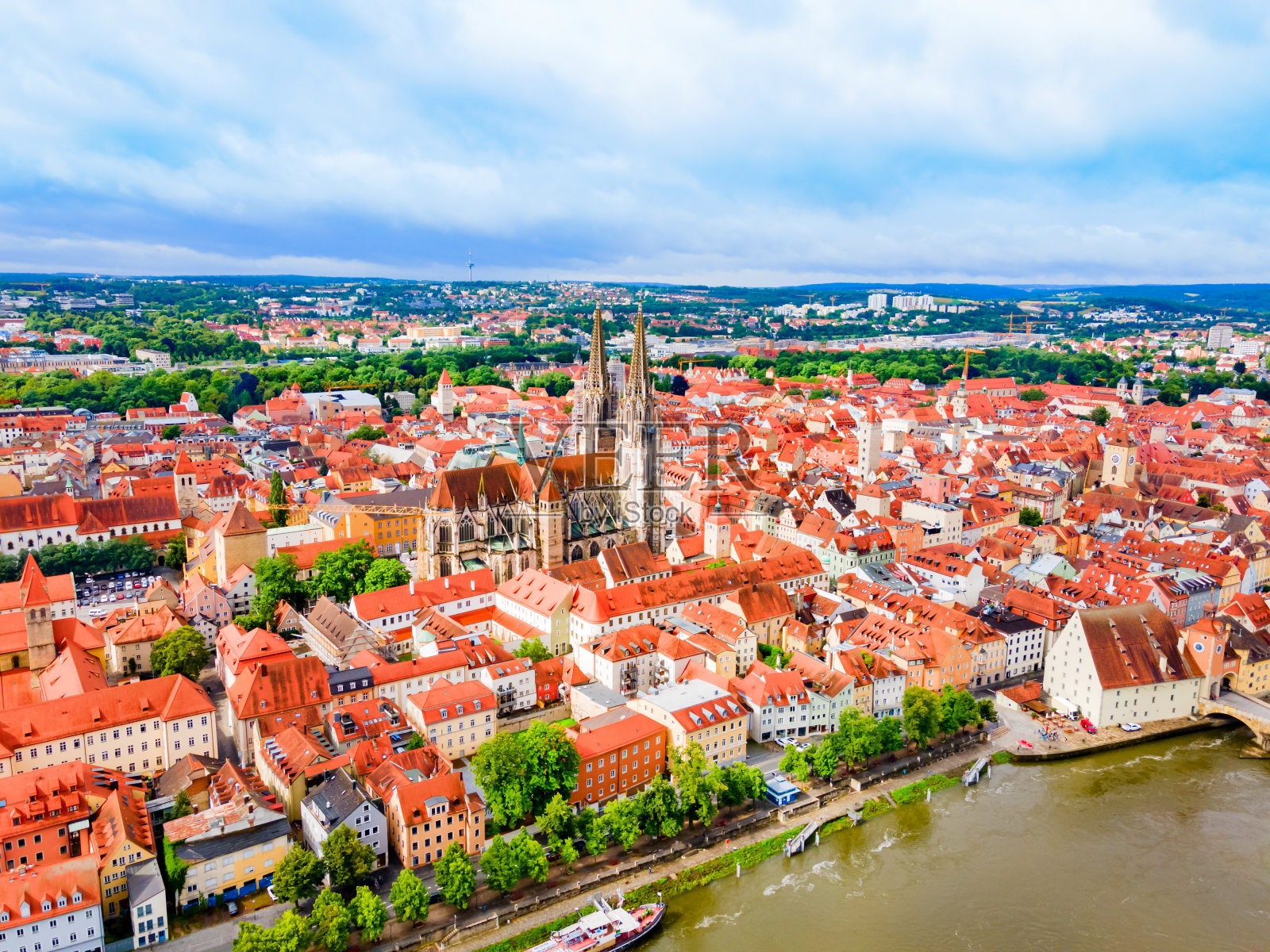 雷根斯堡市鸟瞰图，德国照片摄影图片