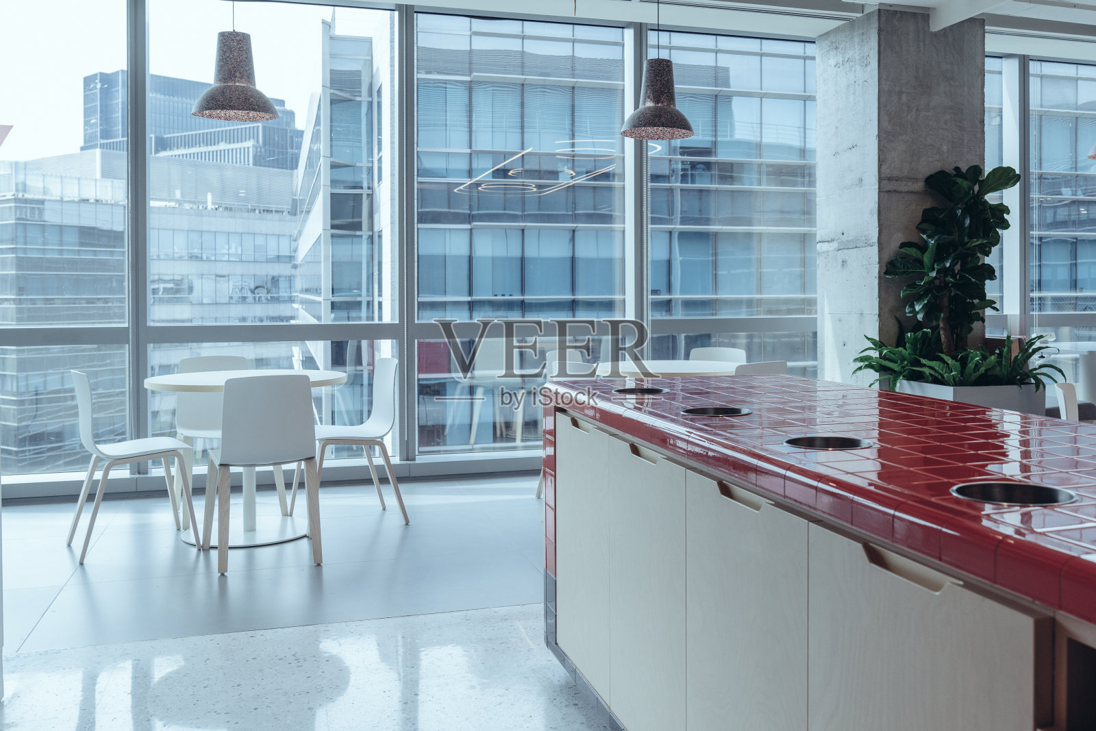 办公室里的现代休息区照片摄影图片