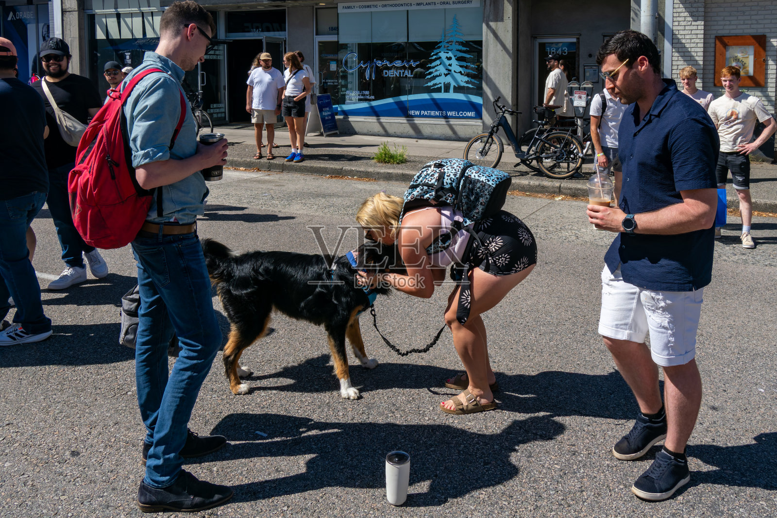 哈萨哈诺街派对2024照片摄影图片