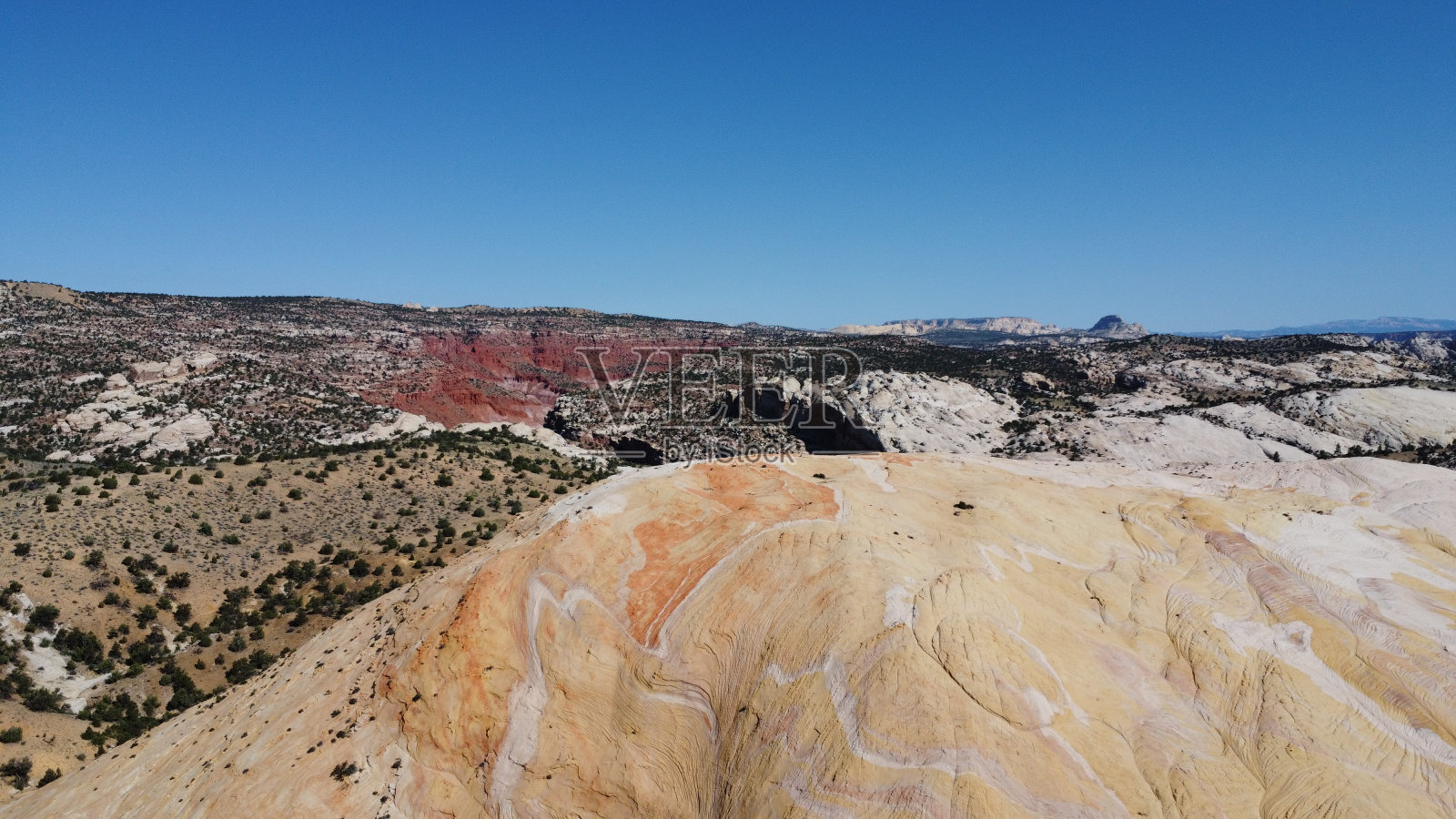 黄色的岩石照片摄影图片