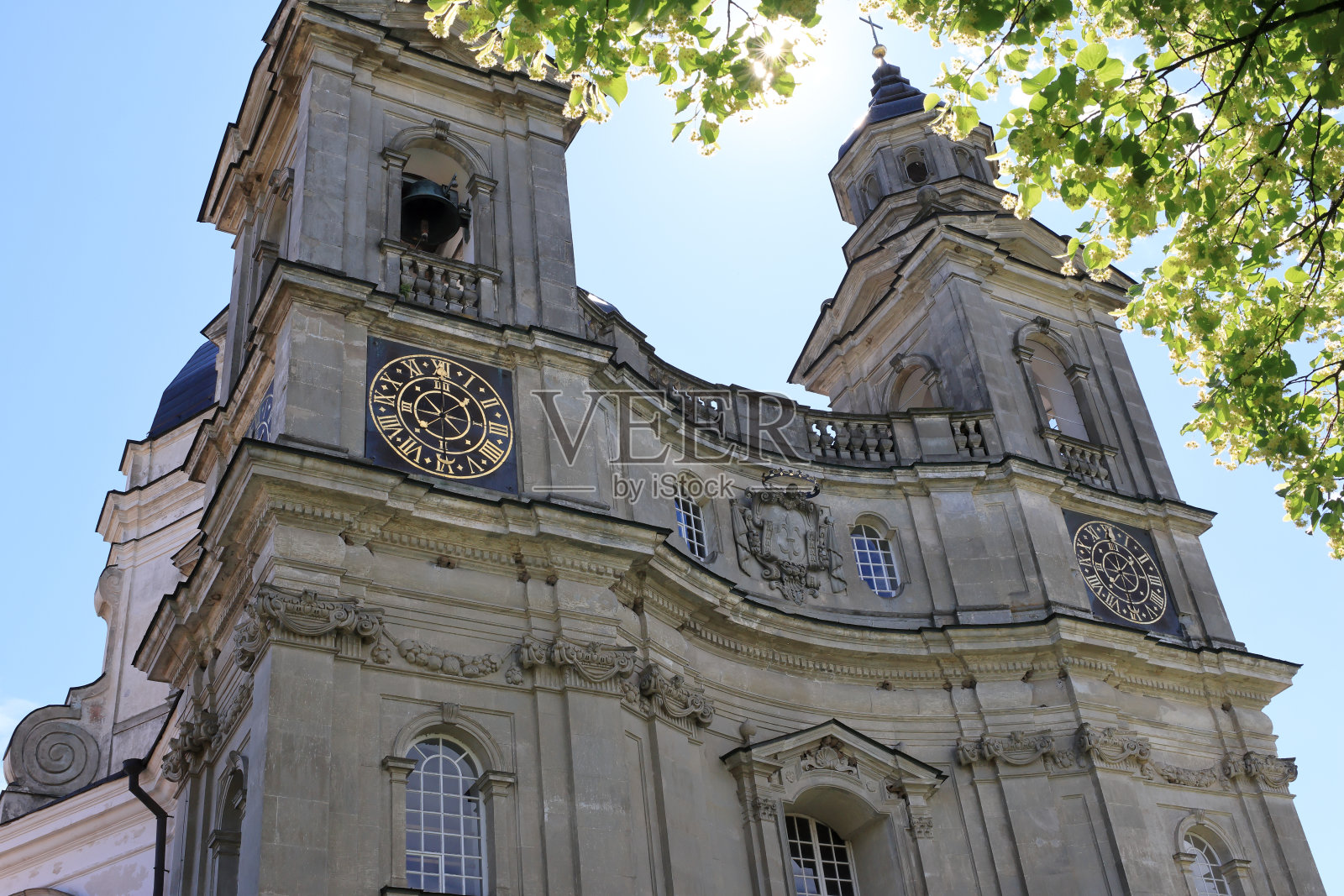 十七世纪的钟楼照片摄影图片