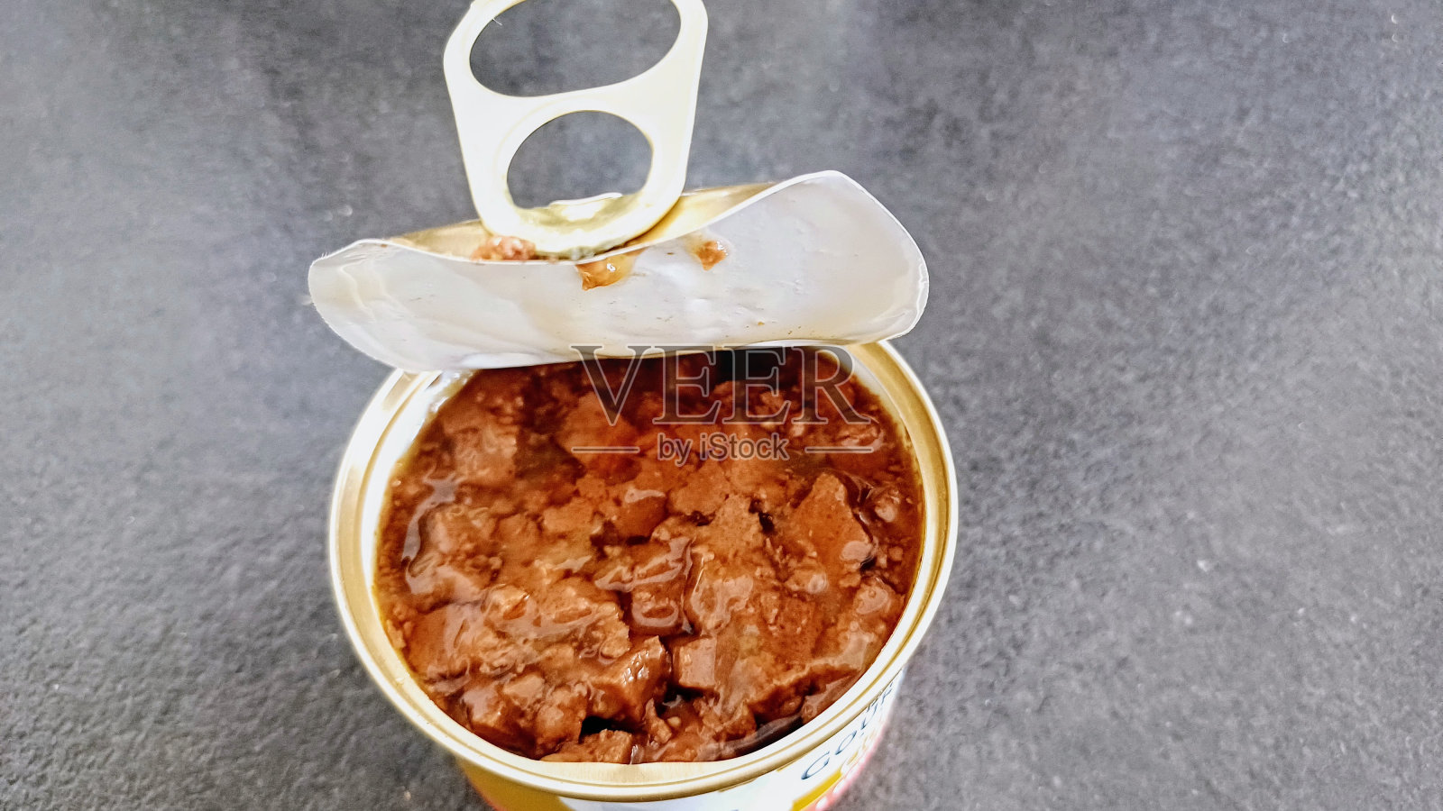 猫狗食品，罐头食品，湿食品照片摄影图片