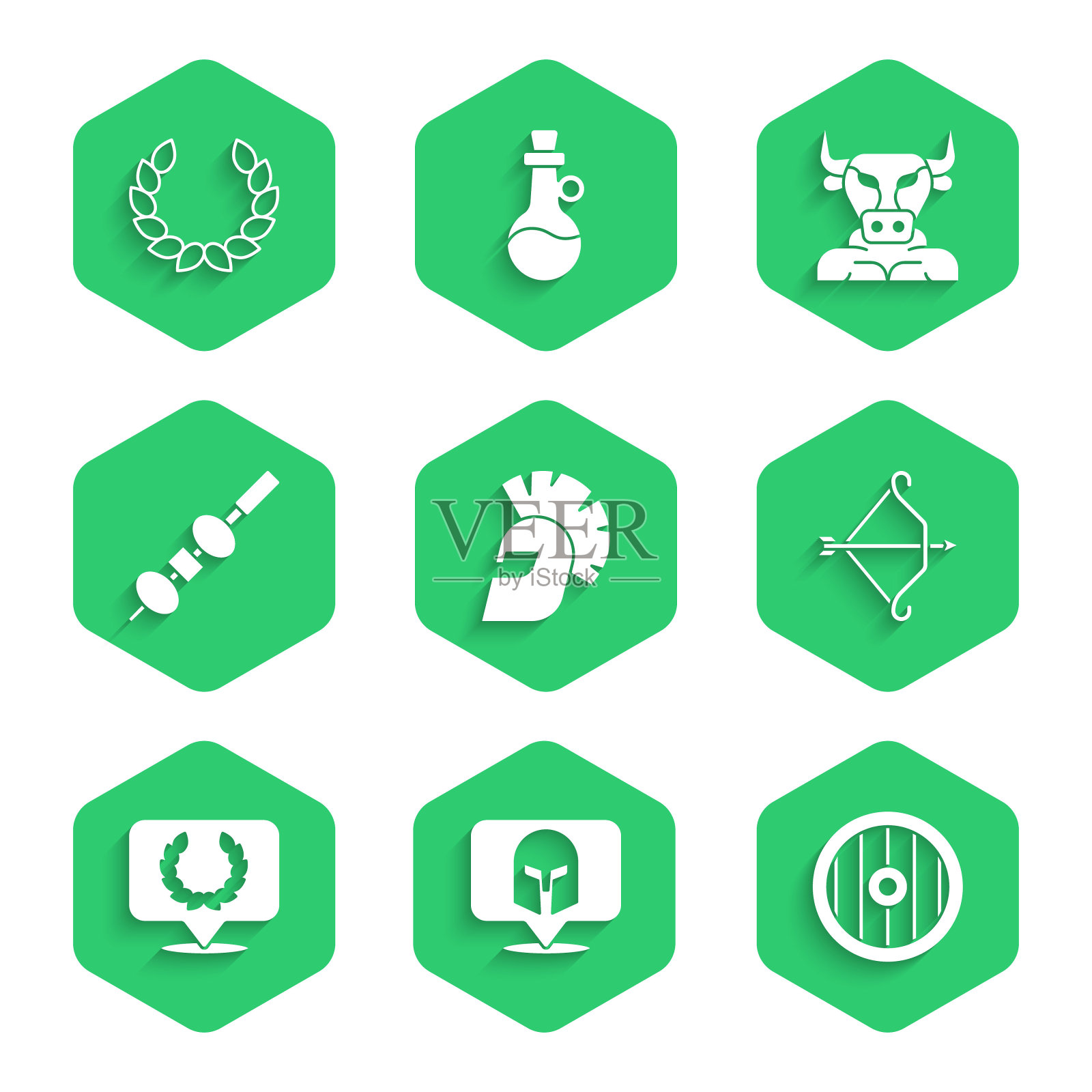 设置希腊头盔，盾牌，带箭的中世纪弓，月桂花环，筷子上的橄榄和奶酪，牛头怪和图标。向量插画图片素材