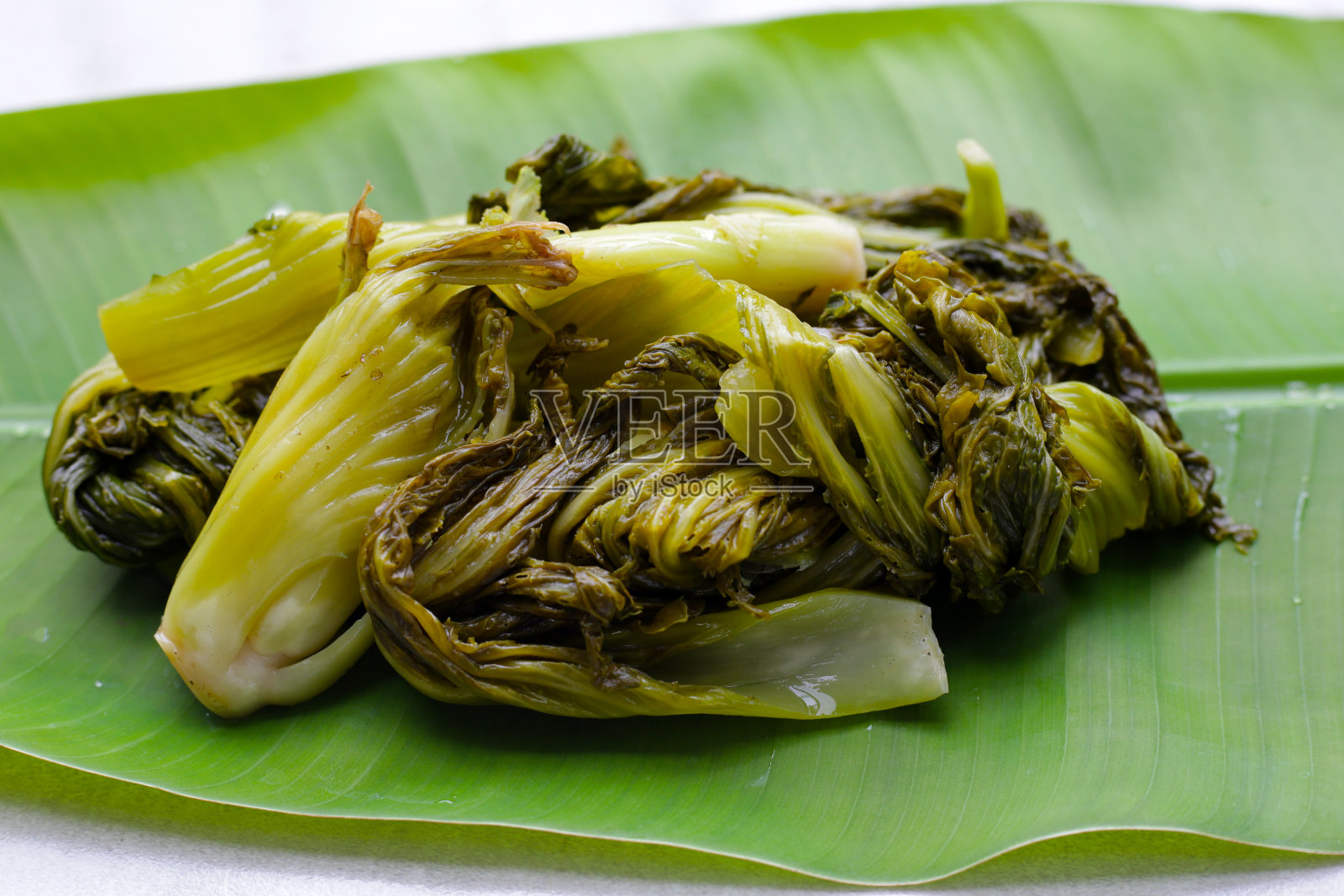 腌芥菜，盐渍发酵蔬菜照片摄影图片