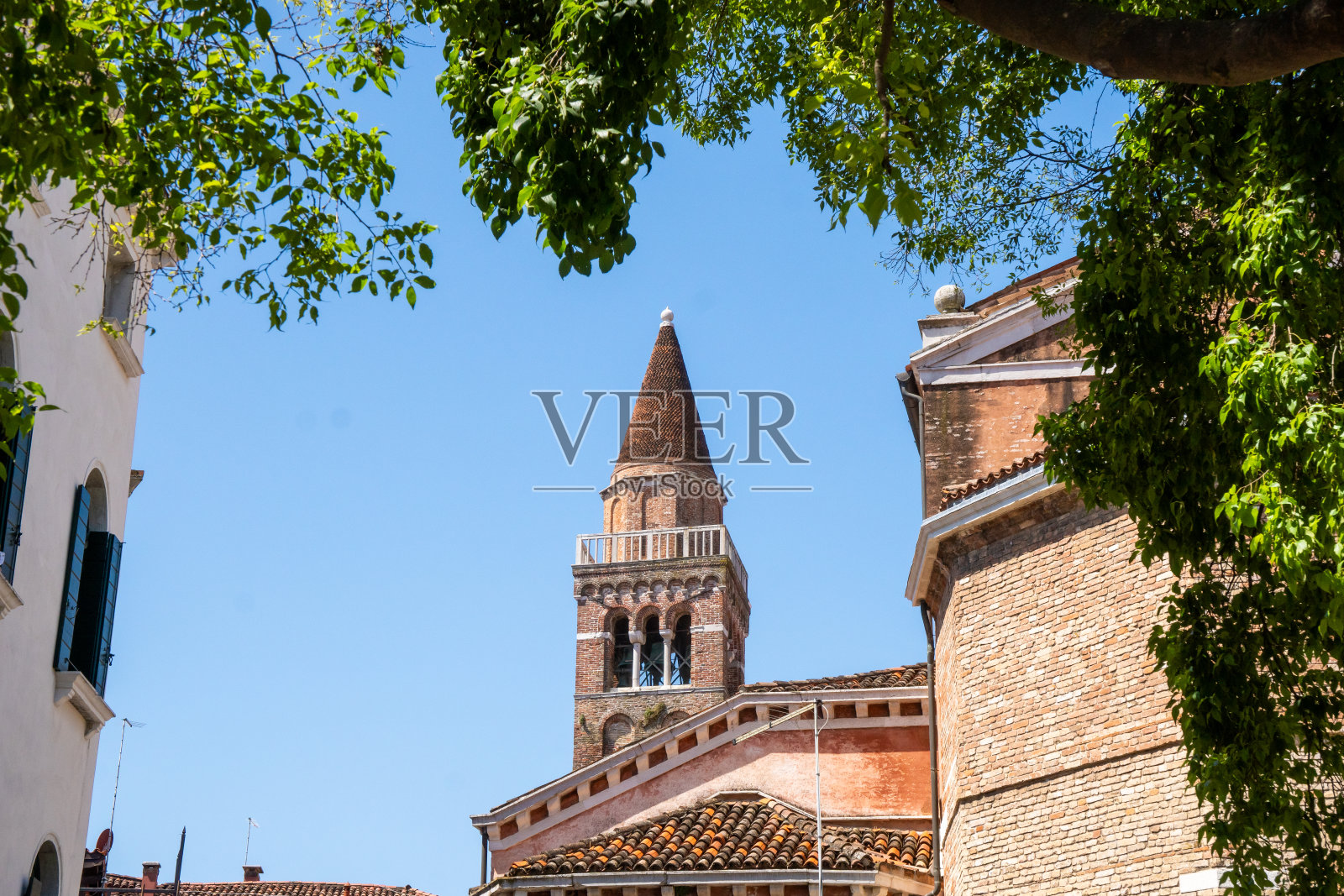 威尼斯:历史建筑和水道的永恒之美照片摄影图片