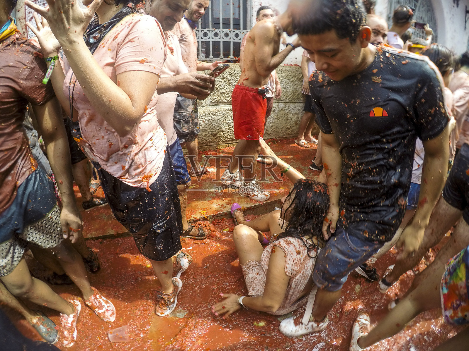 西班牙布尼奥尔番茄节照片摄影图片
