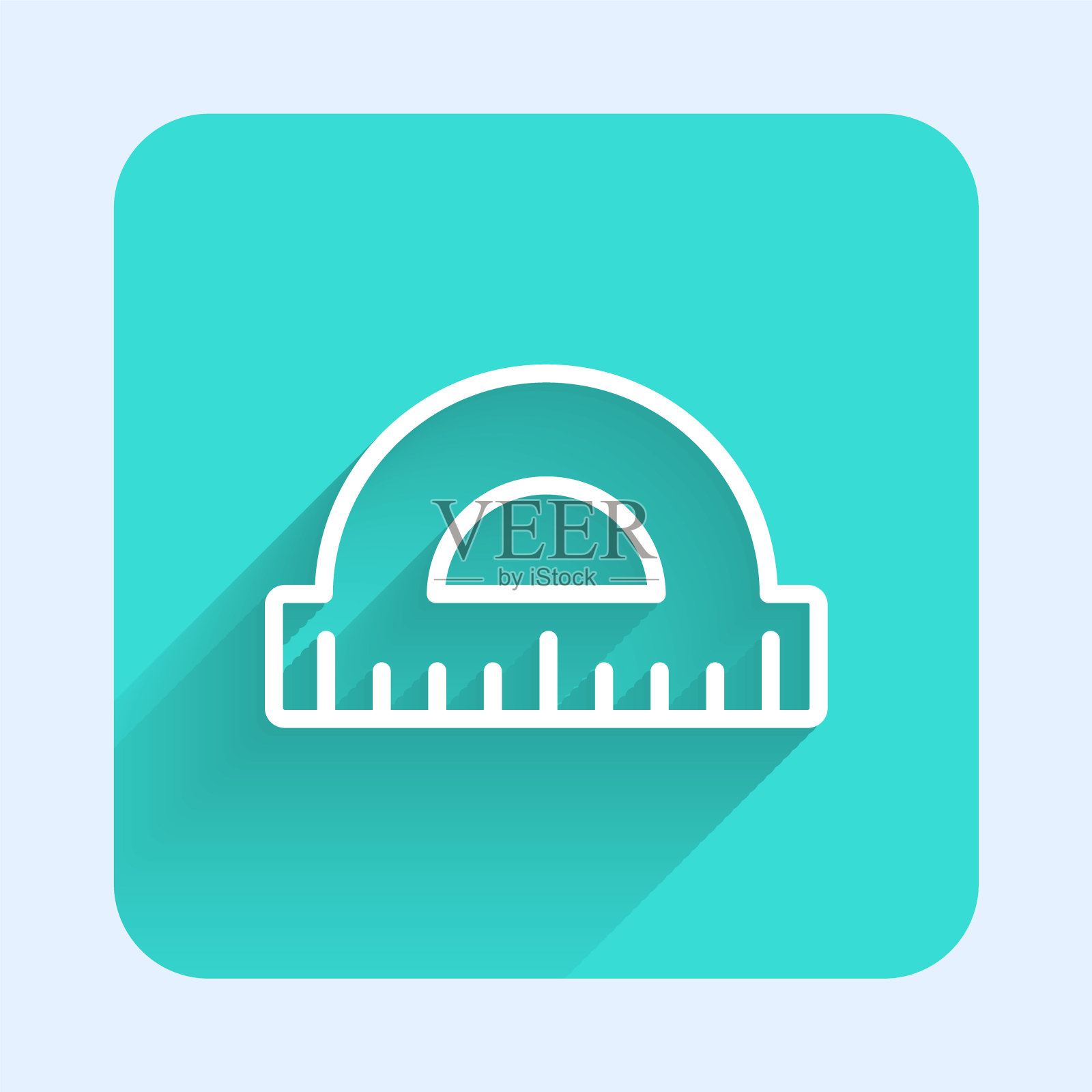 白线量角器栅格用于测量度图标与长阴影隔离。倾斜角度计。测量工具。几何符号。绿色方形按钮。向量插画图片素材