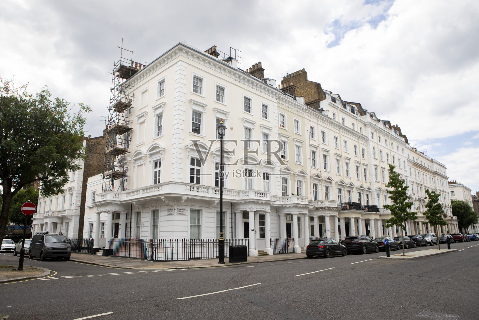 伦敦的居民楼和街角照片摄影图片