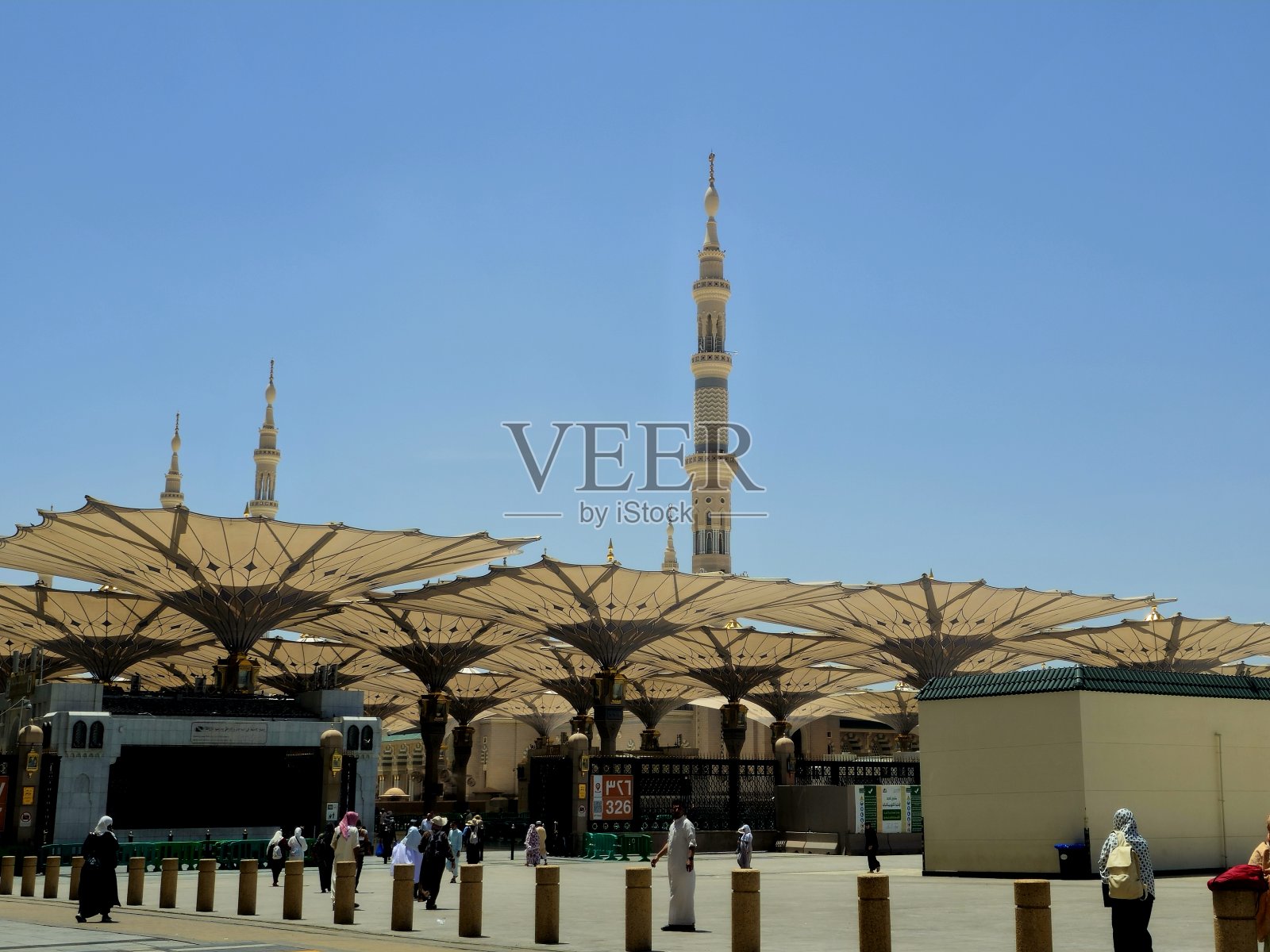 先知清真寺(或称Al Masjid Al Nabawi清真寺)外观照片摄影图片