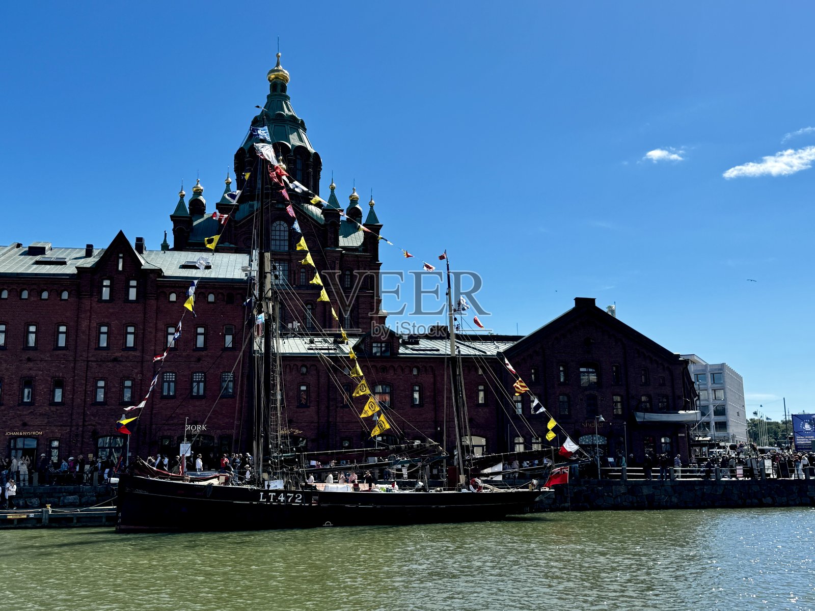 赫尔辛基,芬兰- 07062024:高船比赛照片摄影图片