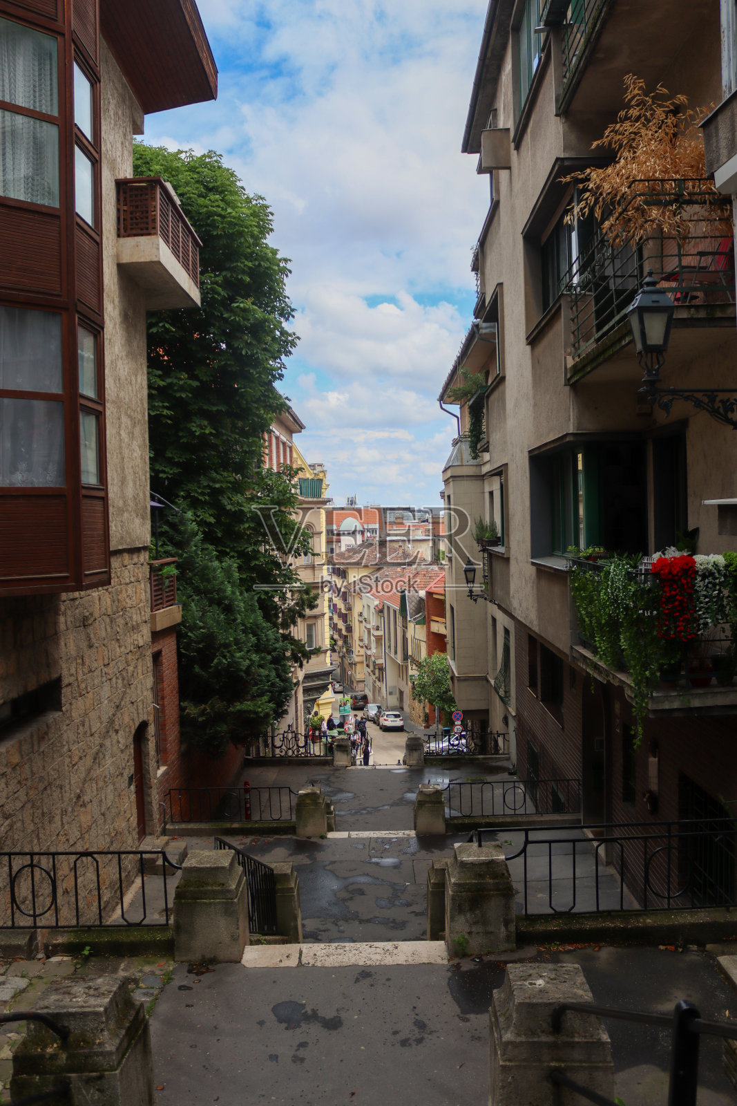 公寓间的走道照片摄影图片