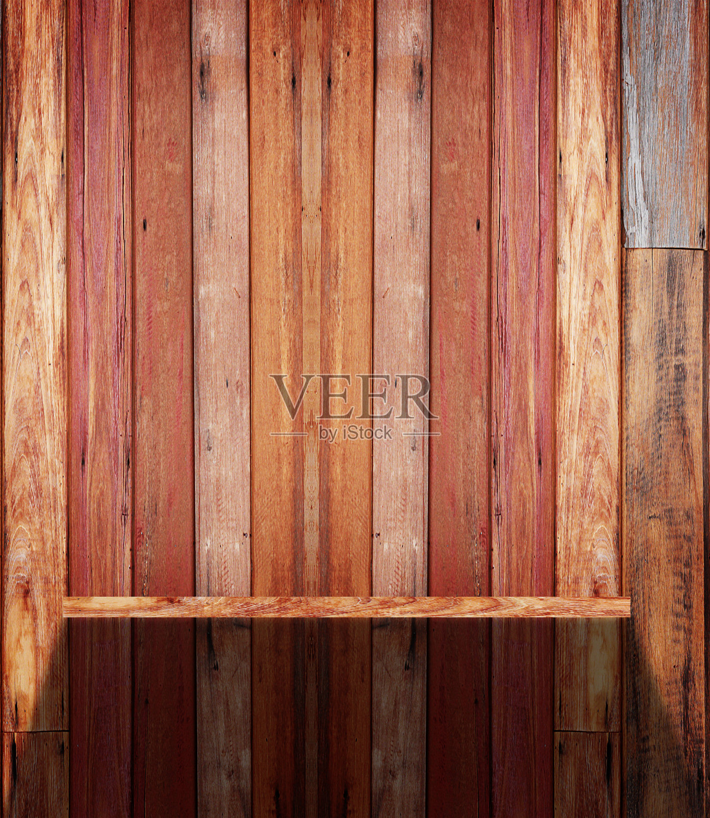 木架子上照片摄影图片