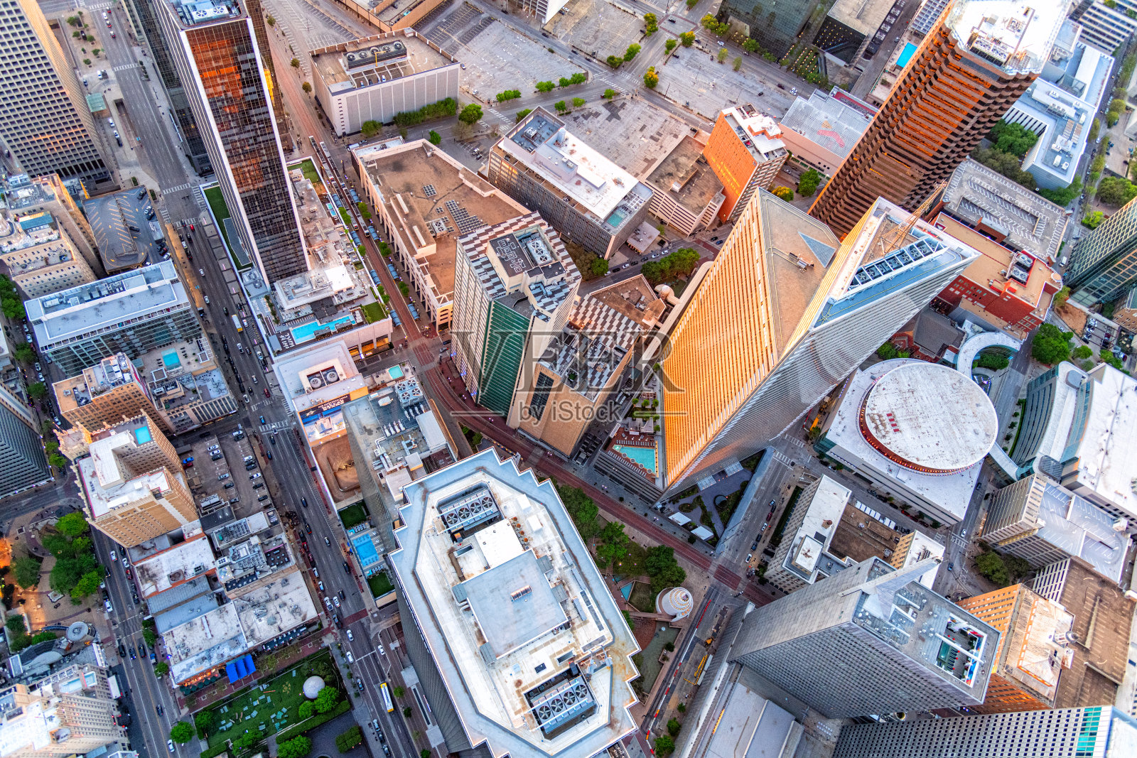 直接在达拉斯市中心上空照片摄影图片