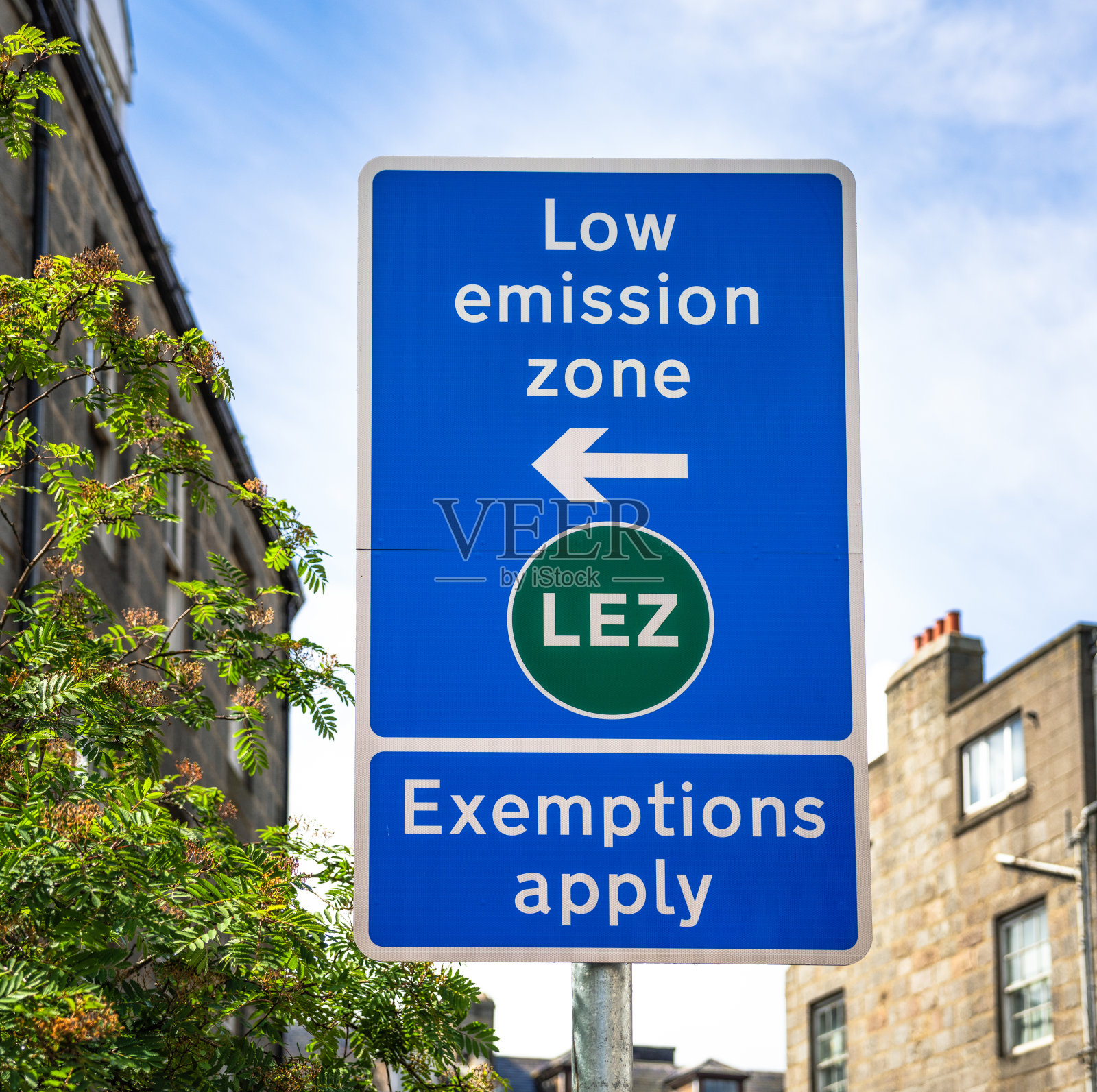 低排放区警告标志照片摄影图片