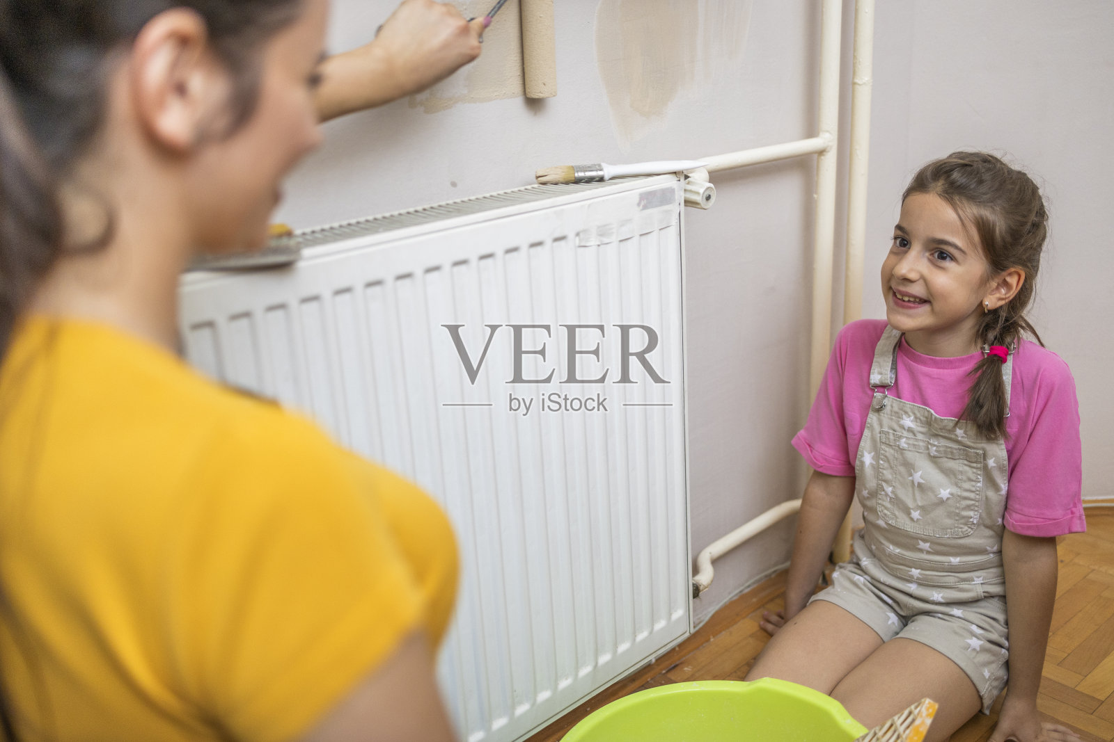 家庭维修公寓。照片摄影图片