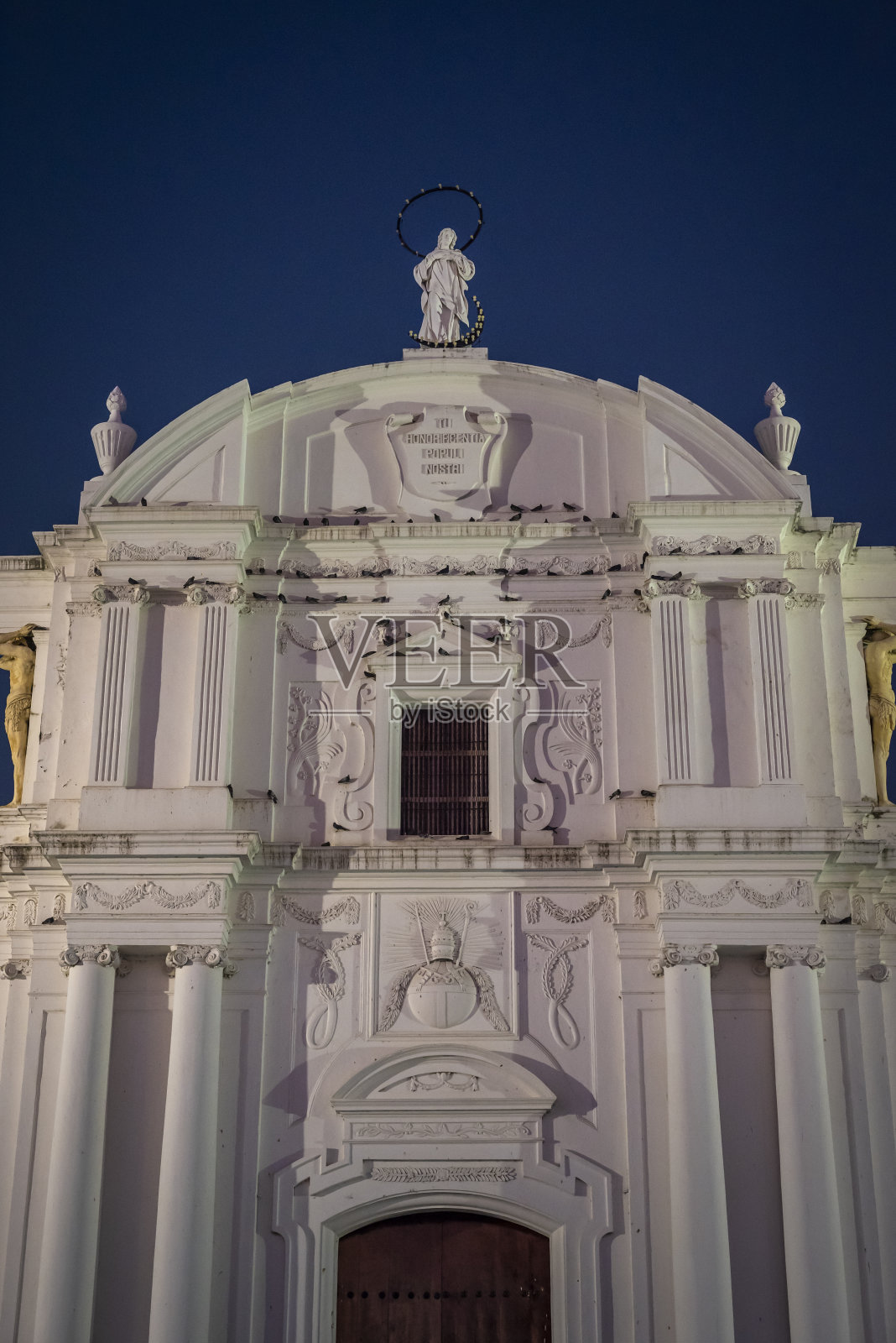 里昂大教堂照片摄影图片