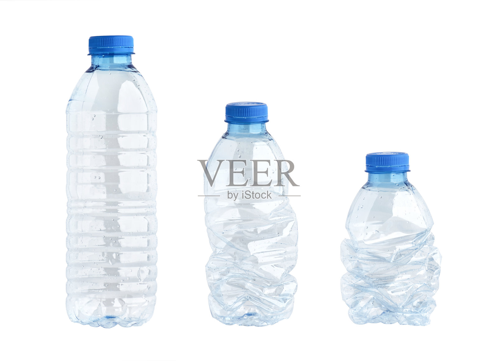 白色背景上孤立的塑料水瓶。使用扭水塑料瓶。照片摄影图片