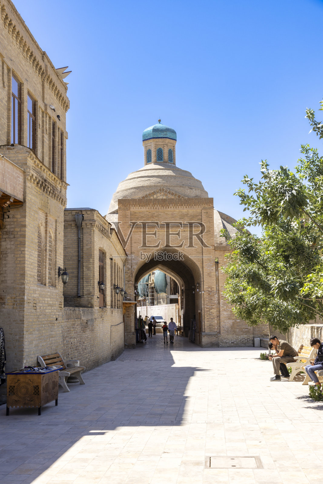 乌兹别克斯坦布哈拉的旧集市。照片摄影图片
