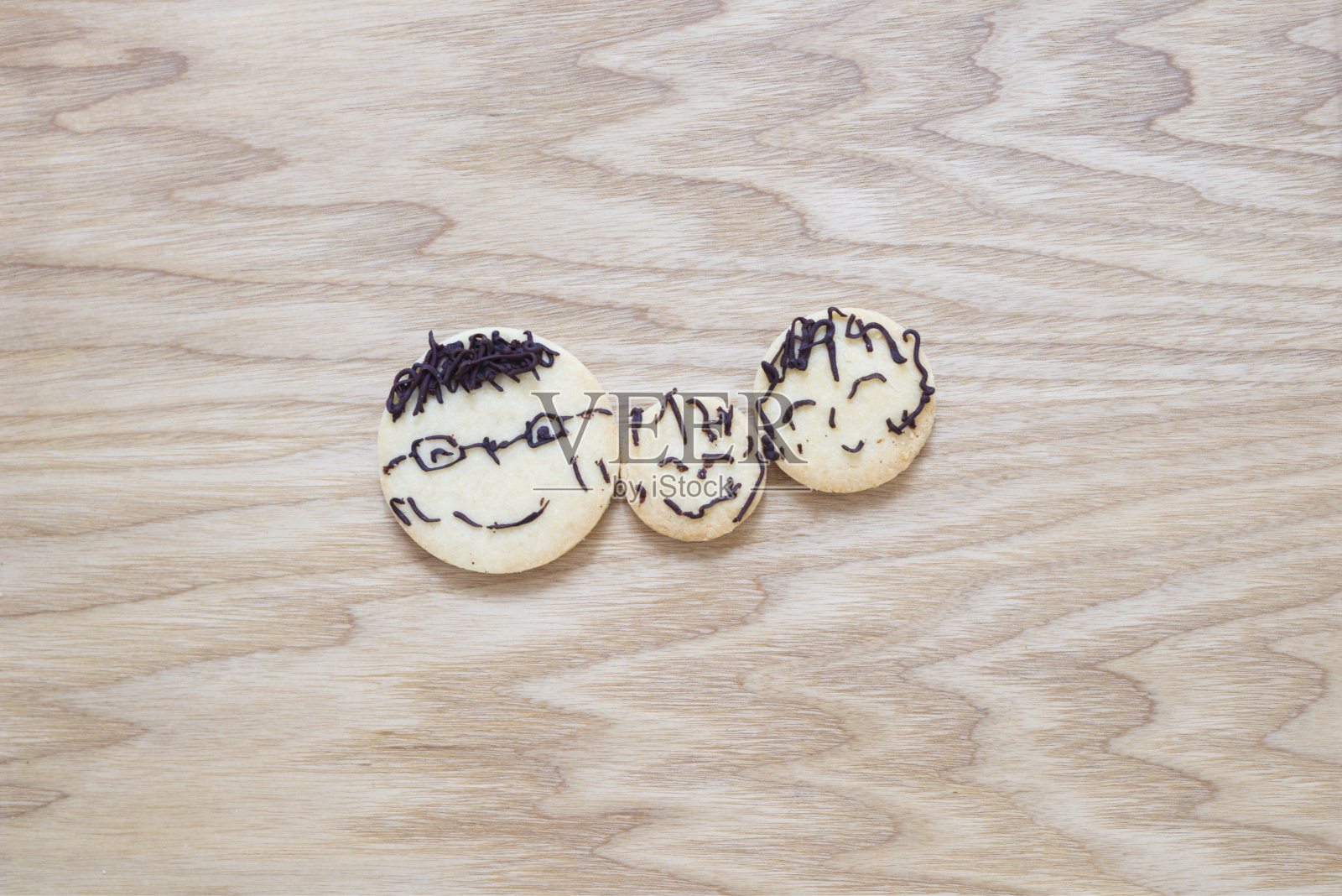 孩子做的饼干照片摄影图片