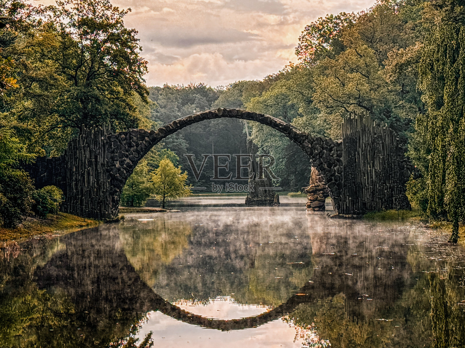 Rakotz桥照片摄影图片