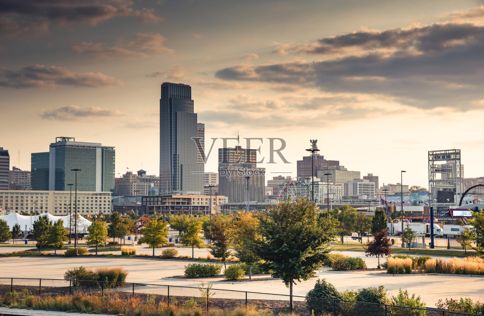 奥马哈黄昏的天际线照片摄影图片