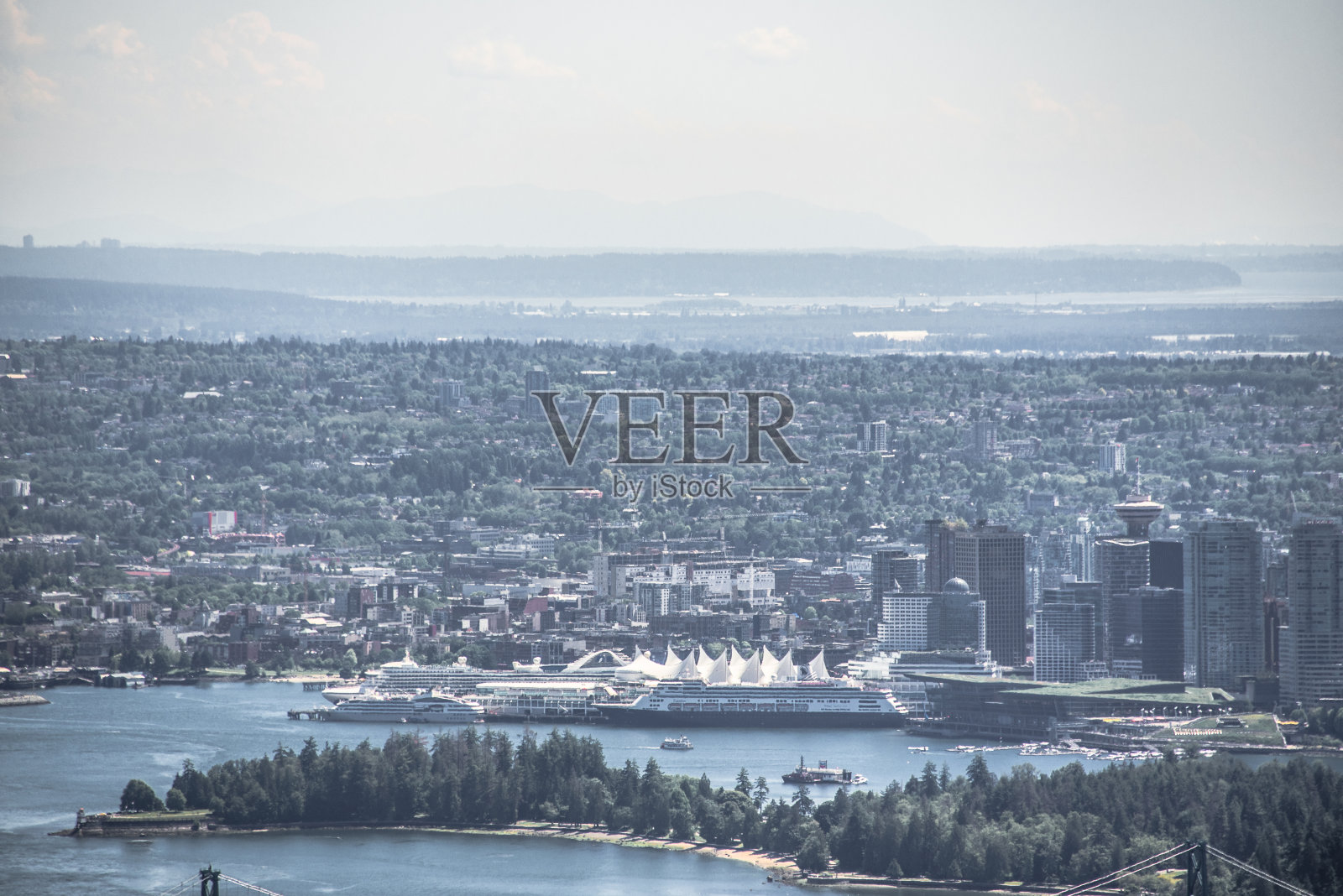 温哥华天际线高角照片摄影图片