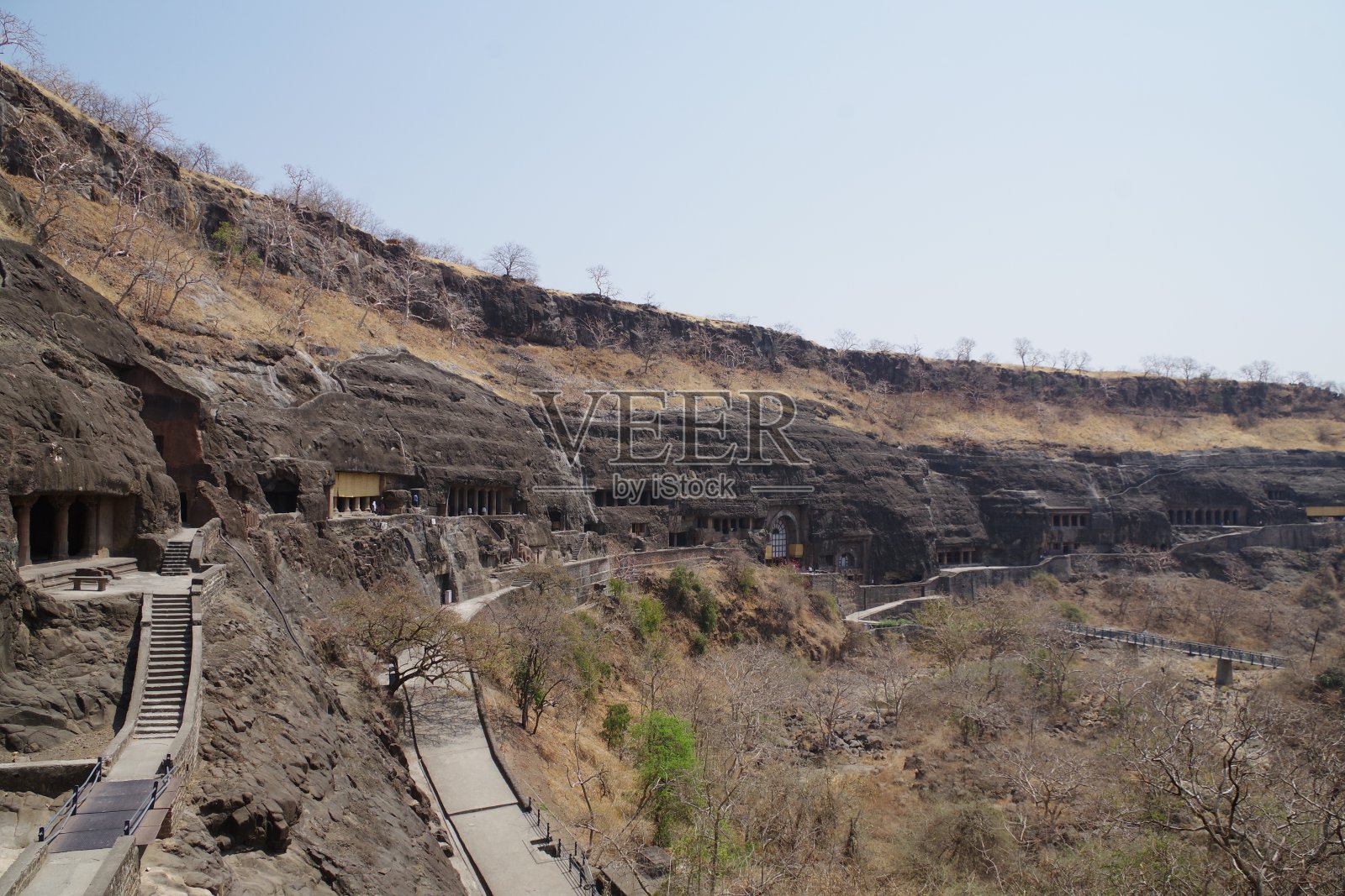 印度的阿旃陀石窟照片摄影图片