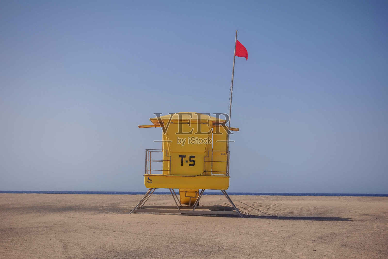 富埃特文图拉海滩上的小屋照片摄影图片