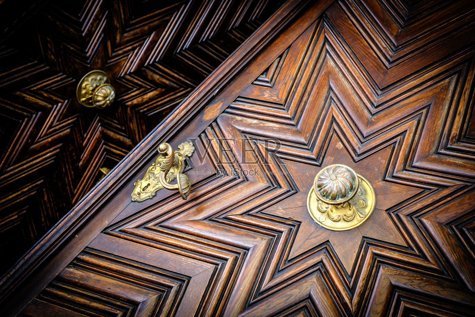 旧门把手——门环照片摄影图片