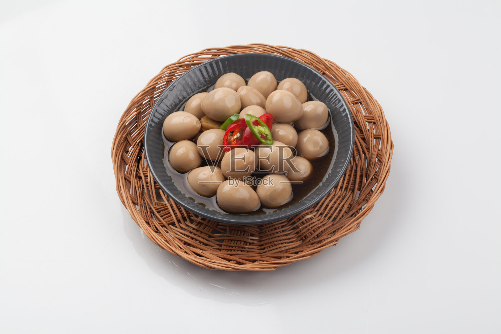 长杖林是用鸡蛋和酱油一起煮的配菜。照片摄影图片