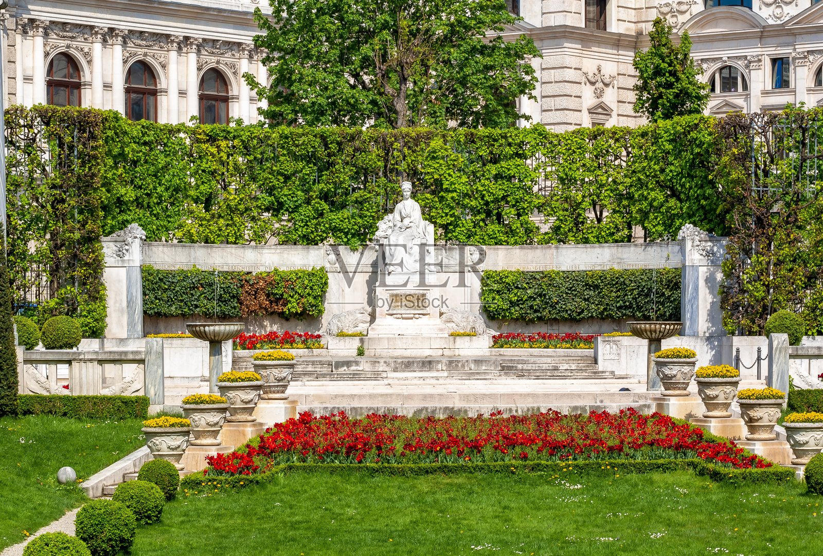 奥地利维也纳市中心的人民公园照片摄影图片