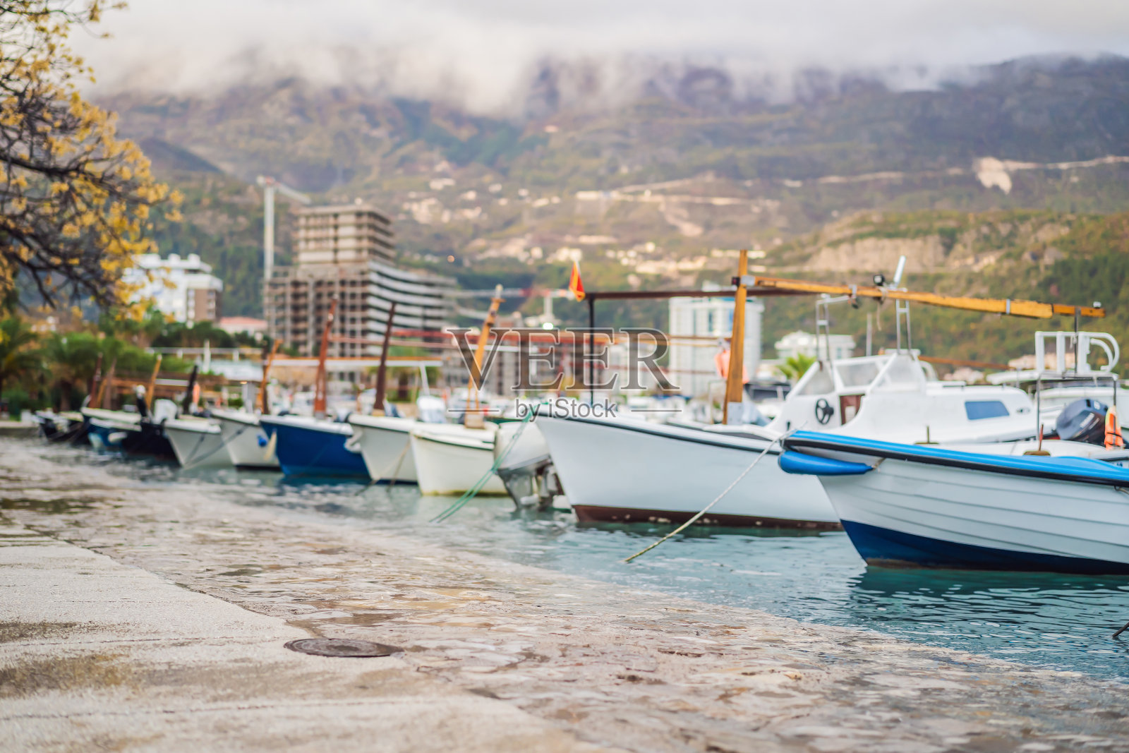 全球变暖导致欧洲海滨海平面上升照片摄影图片
