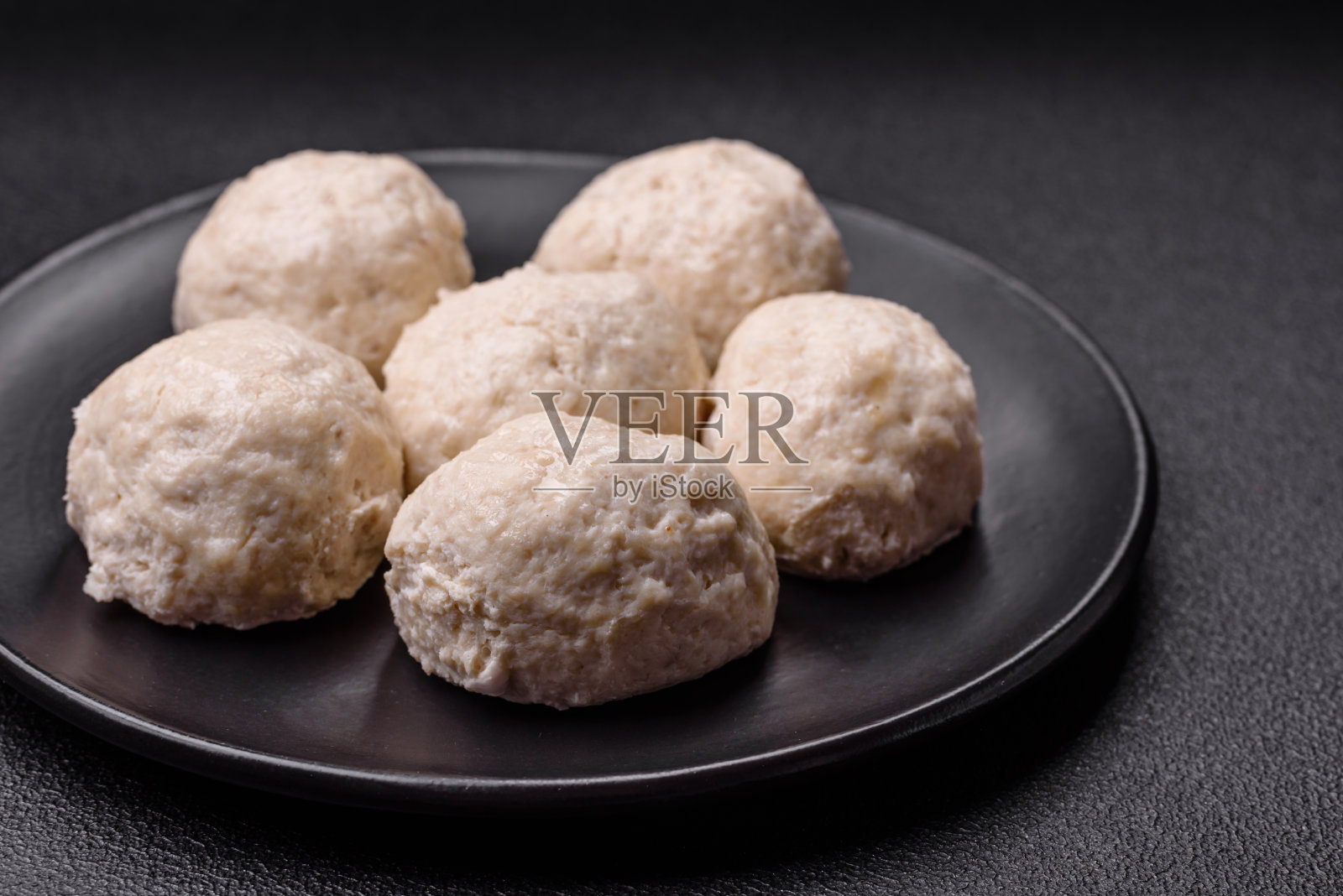 美味健康蒸鸡排或肉丸照片摄影图片