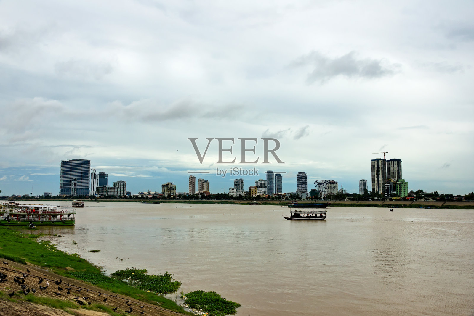 金边:在传统与现代之间照片摄影图片