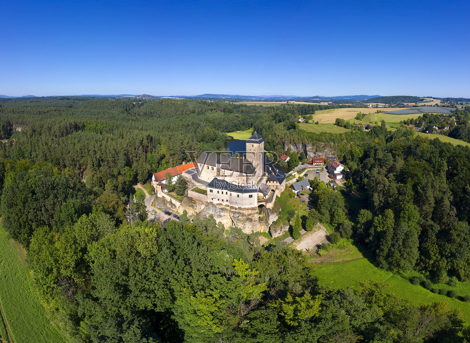 捷克共和国波西米亚天堂地区的古堡(骨)照片摄影图片
