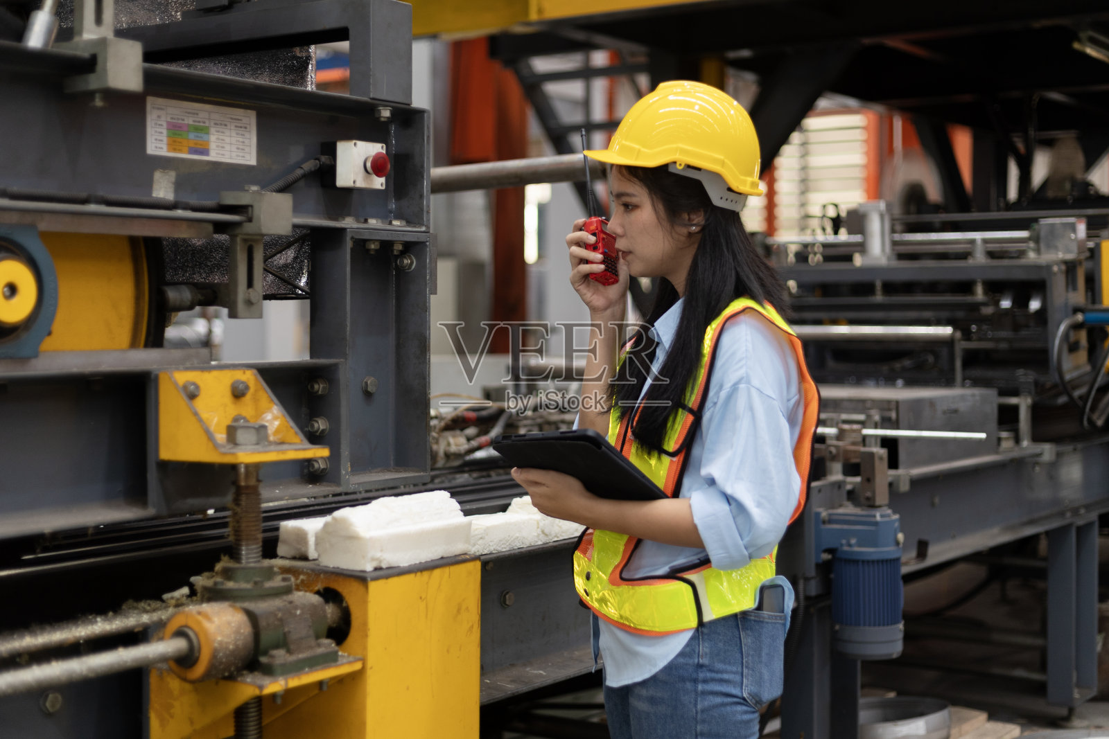 女起重机操作员照片摄影图片